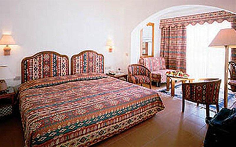 Domina Oasis Resort — photo 3