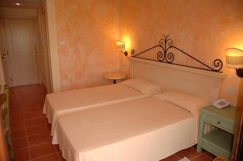 Lantana Resort Hotel & Apartments — photo 5