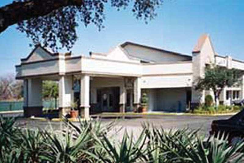 Hampton Inn & Suites Houston I-10/Central — photo 3