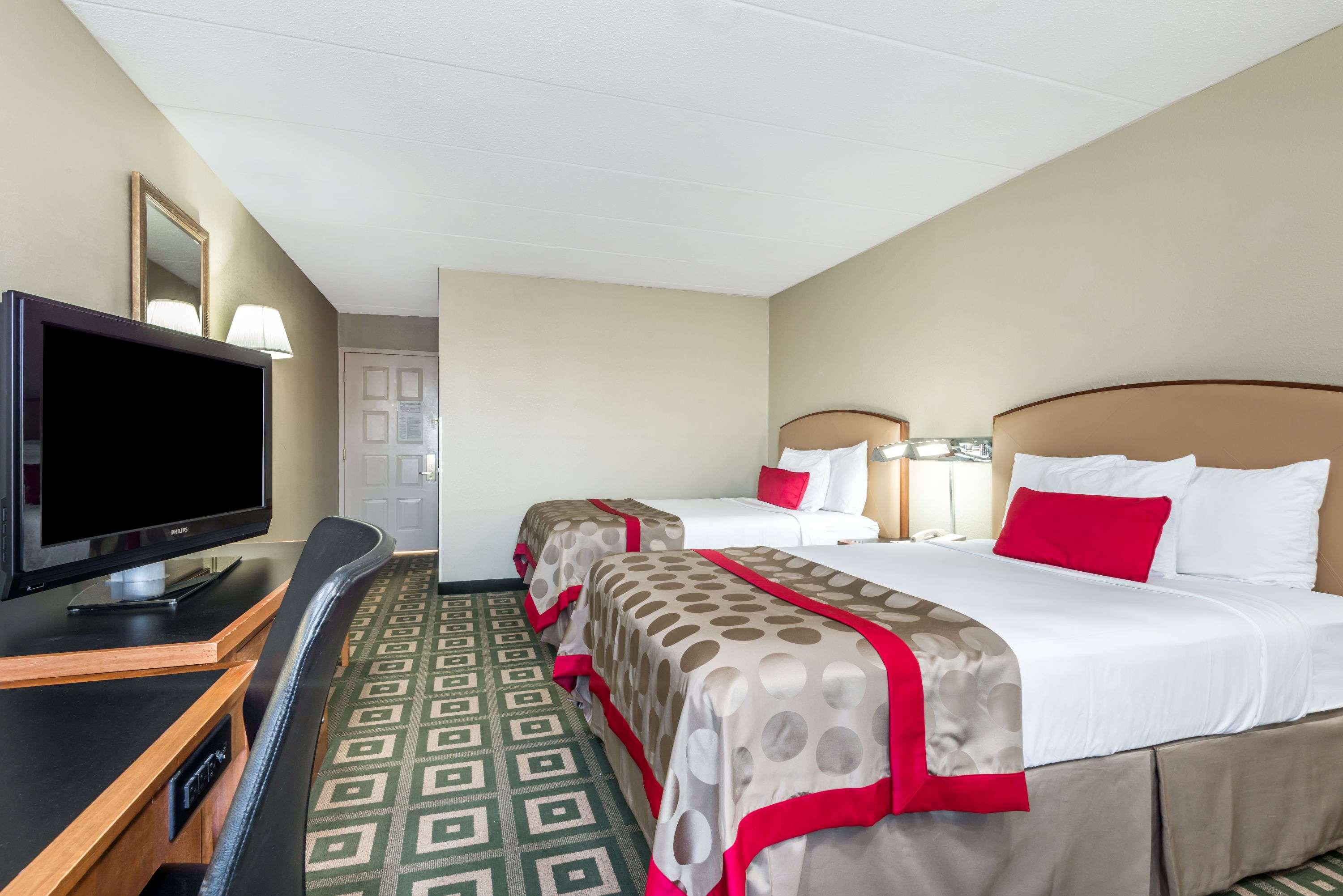 Ramada by Wyndham Xenia — photo 4