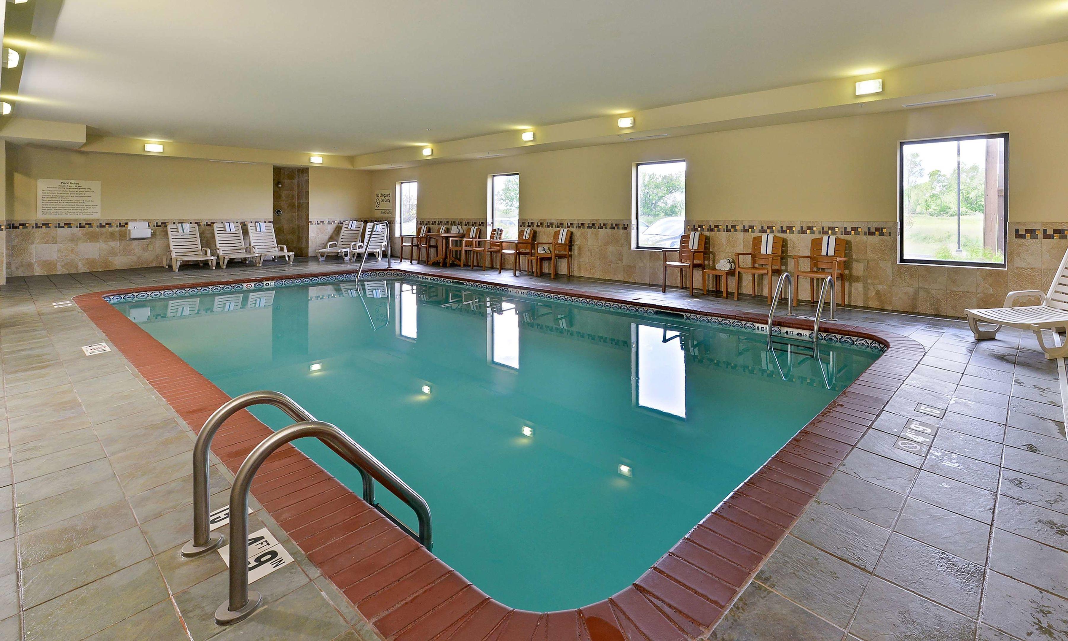 Hampton Inn Muscatine — photo 3