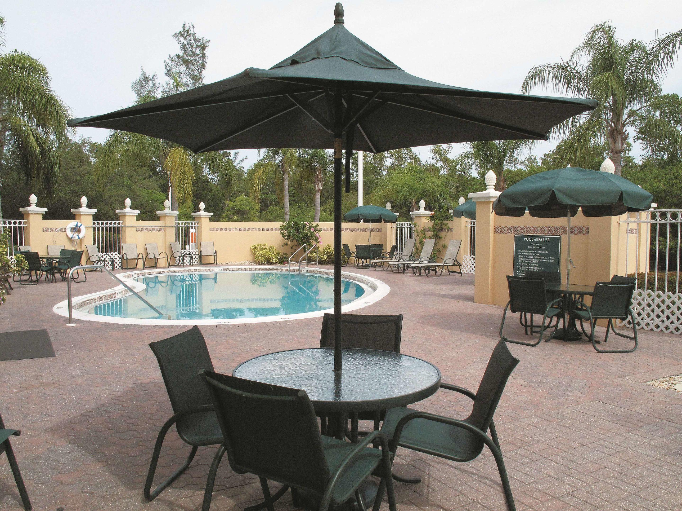 La Quinta Inn & Suites Naples Downtown — photo 5
