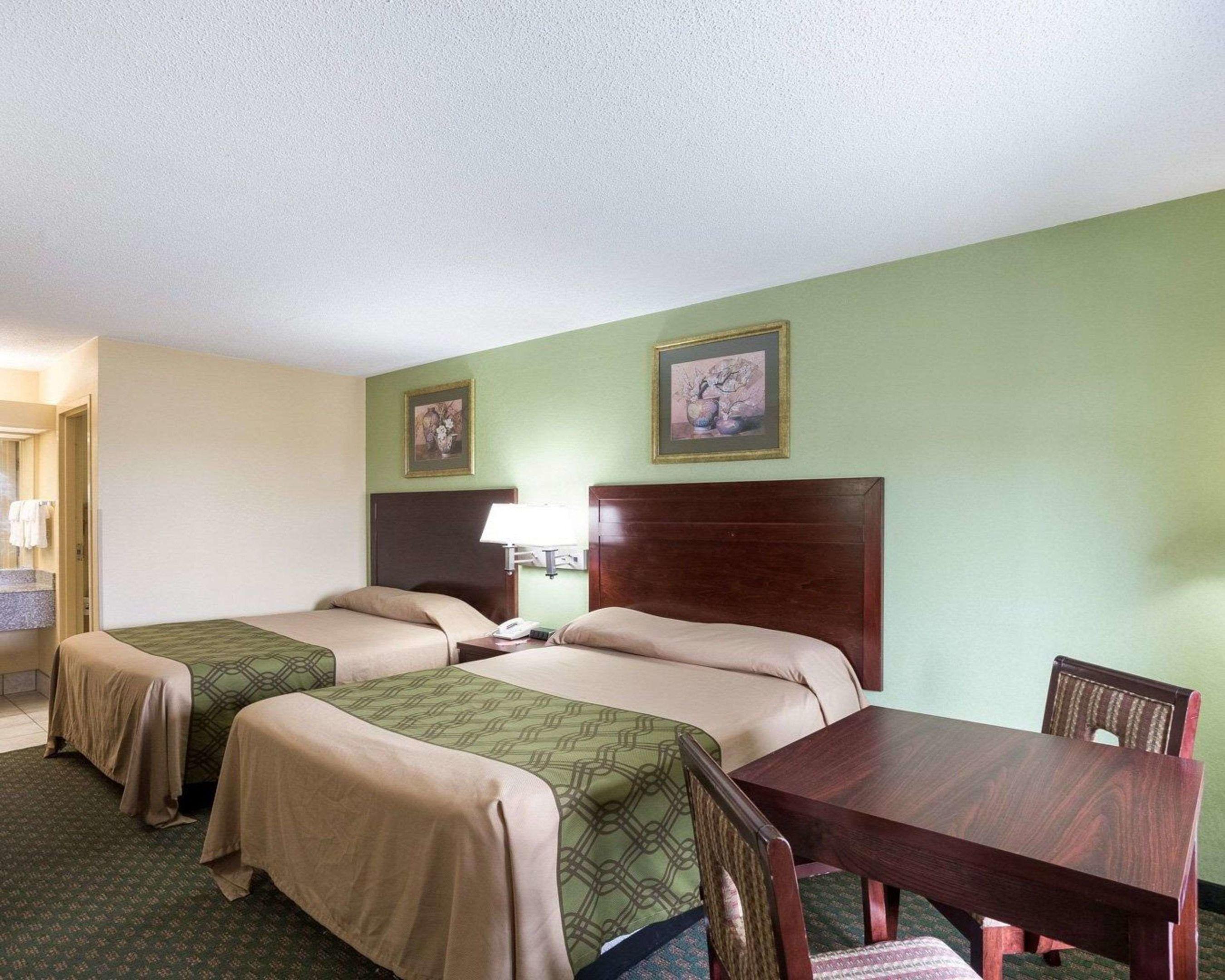 Econo Lodge New Orleans — photo 4