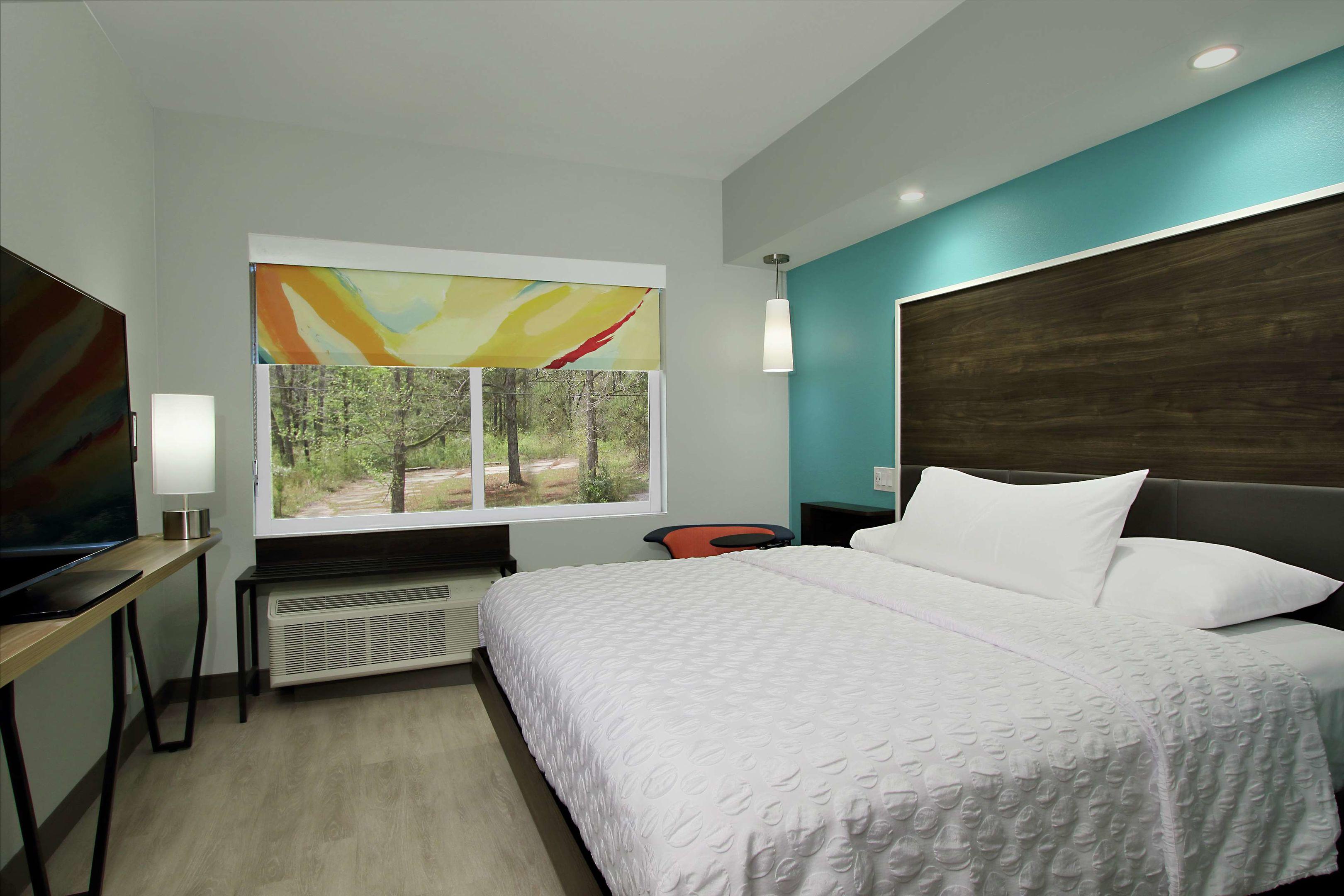 Tru By Hilton Meridian — photo 4