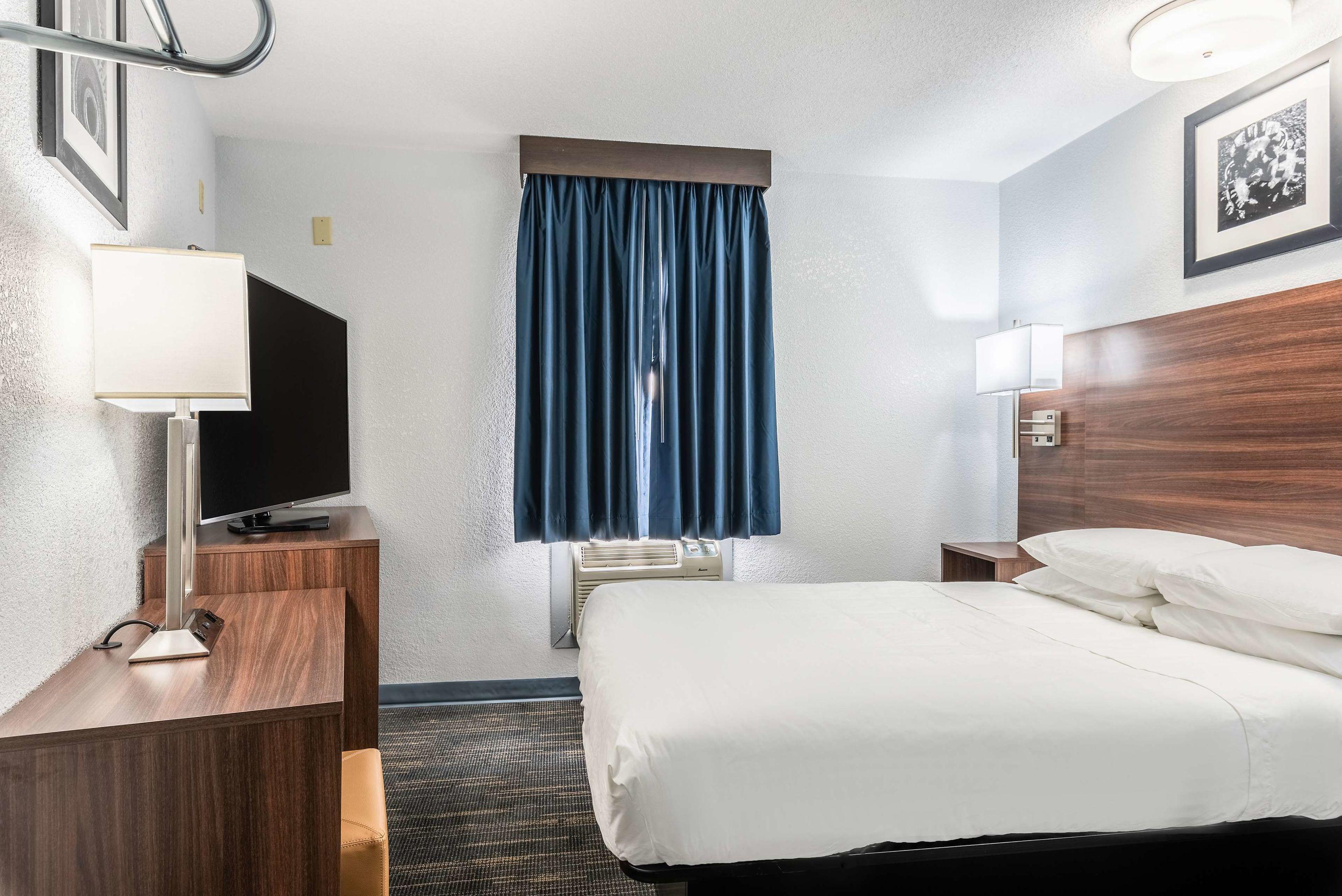 Knights Inn And Suites Searcy — photo 4