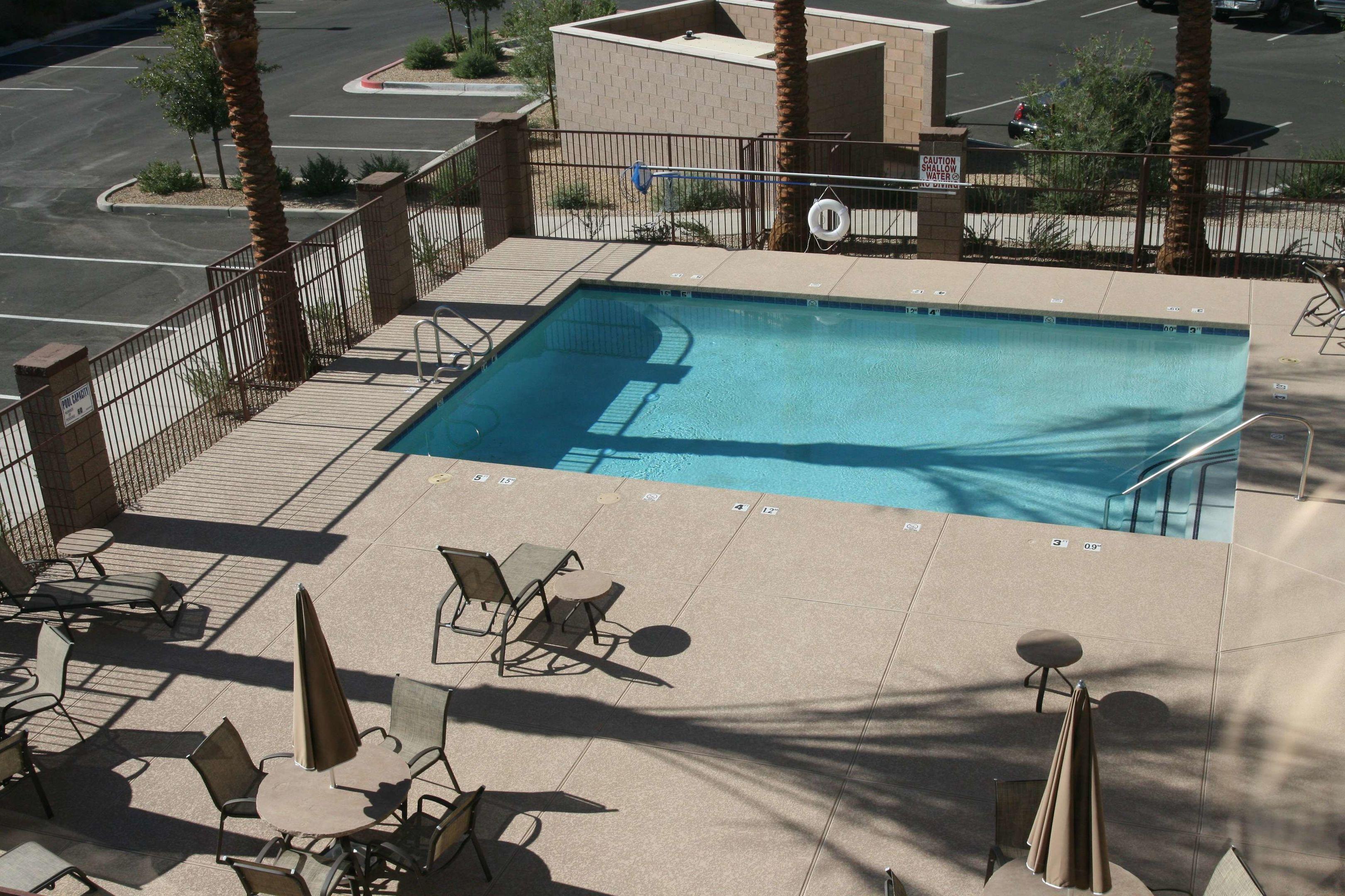 Hampton Inn - Suites Phoenix-Gilbert — photo 5