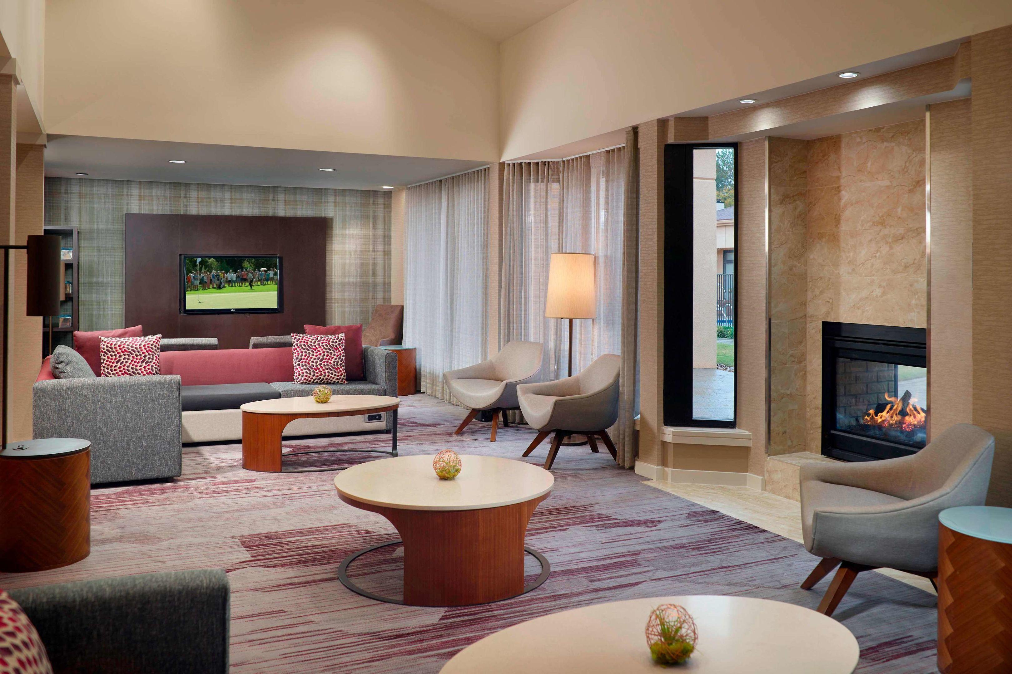 Sonesta Select Atlanta Airport North — photo 4