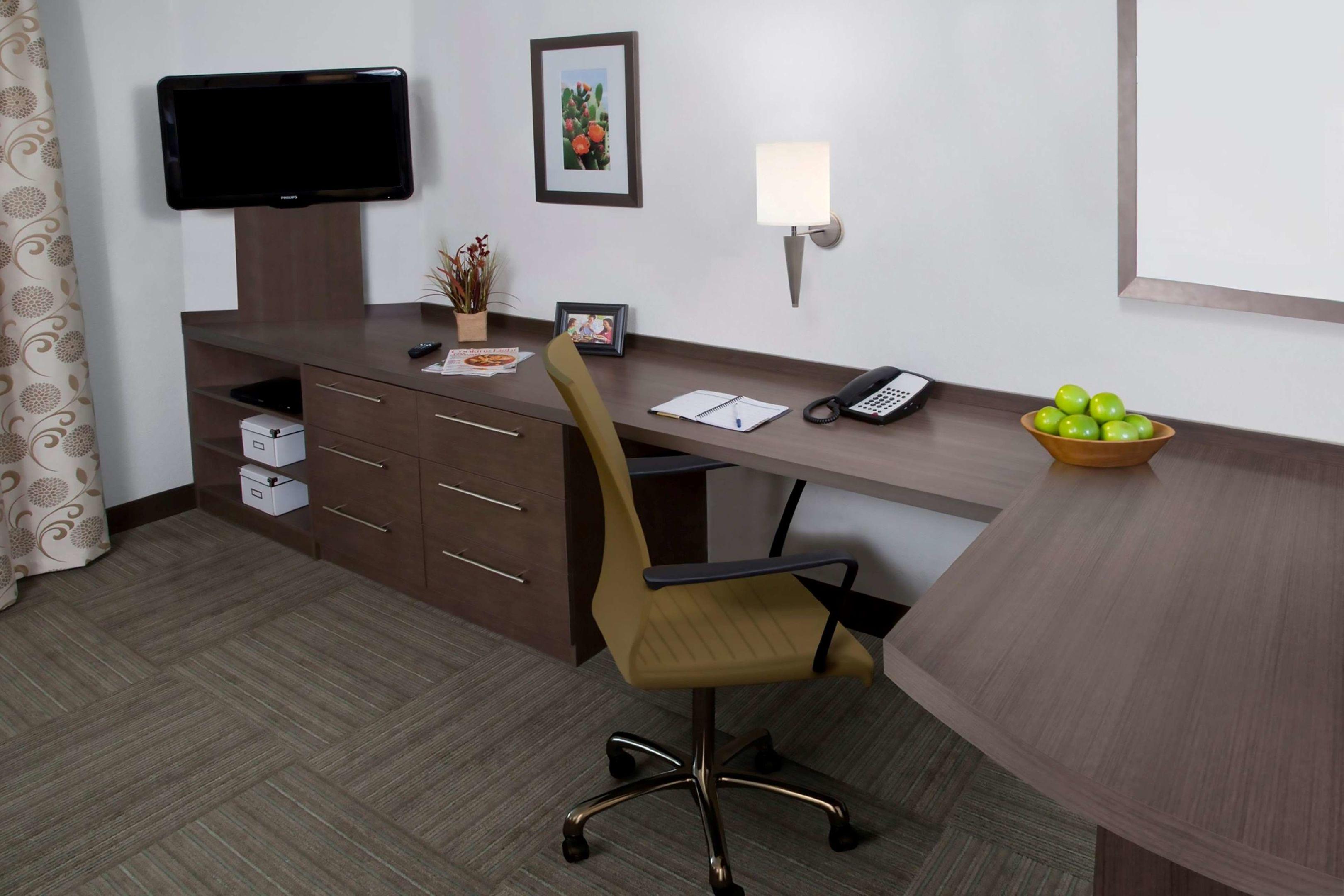 Sonesta Simply Suites Salt Lake City Airport — photo 4