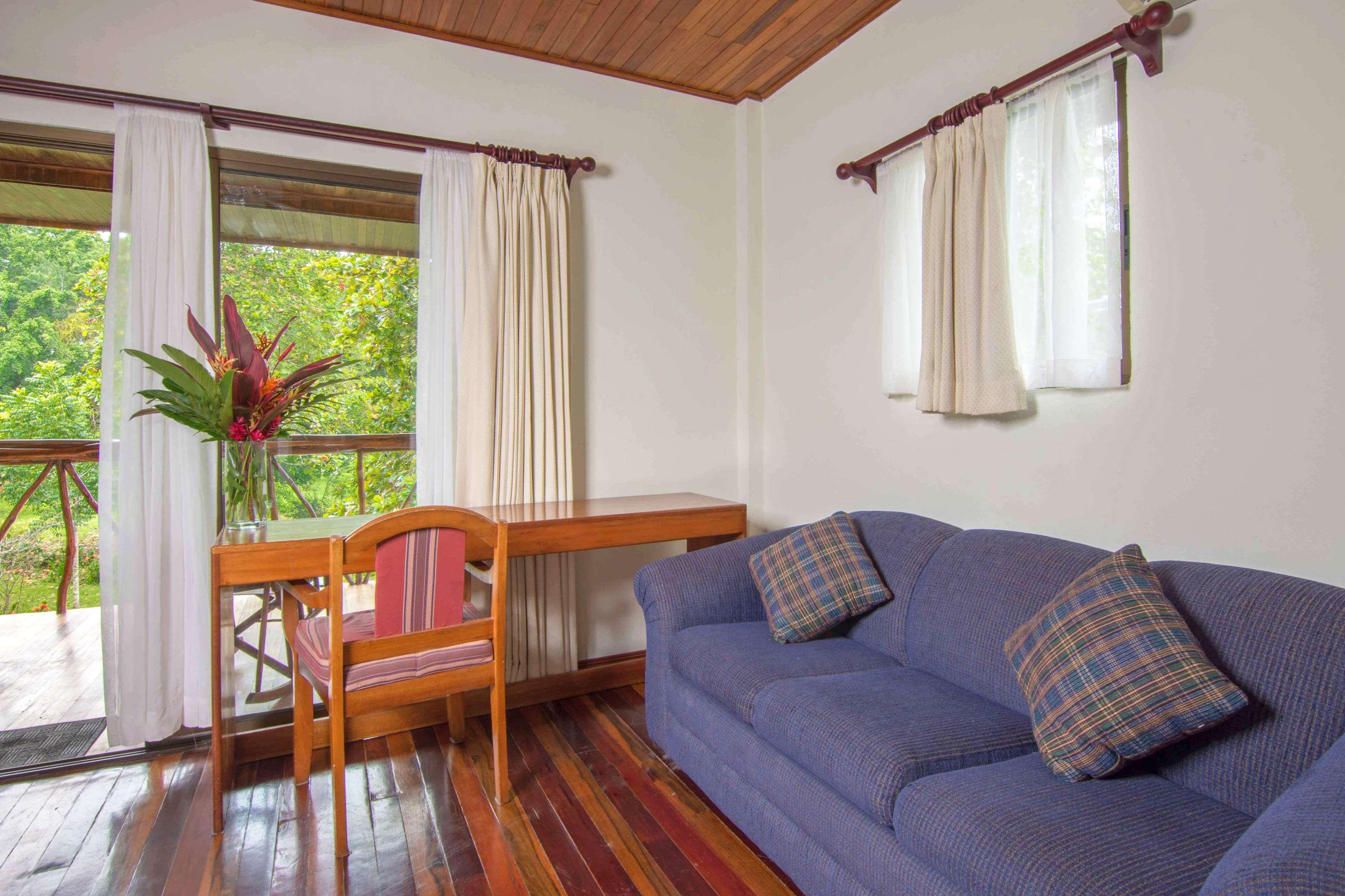 Crocodile Bay Resort — photo 5
