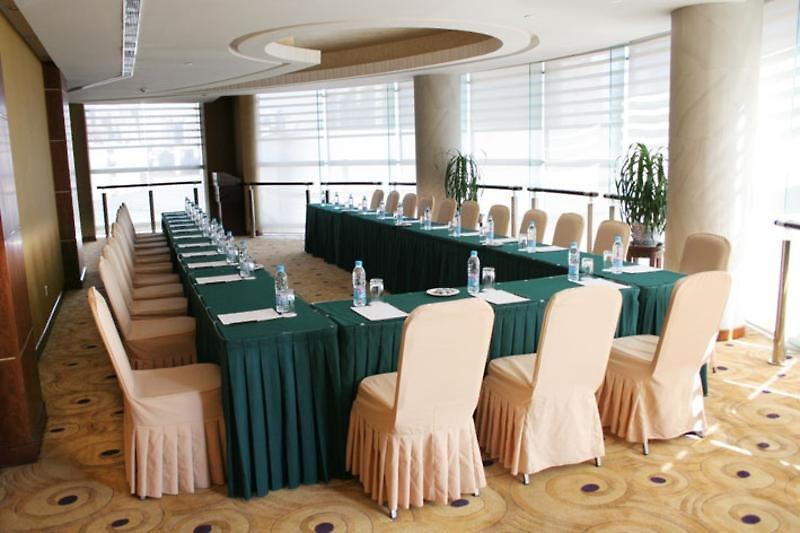 Mercure Shanghai Royalton — photo 3