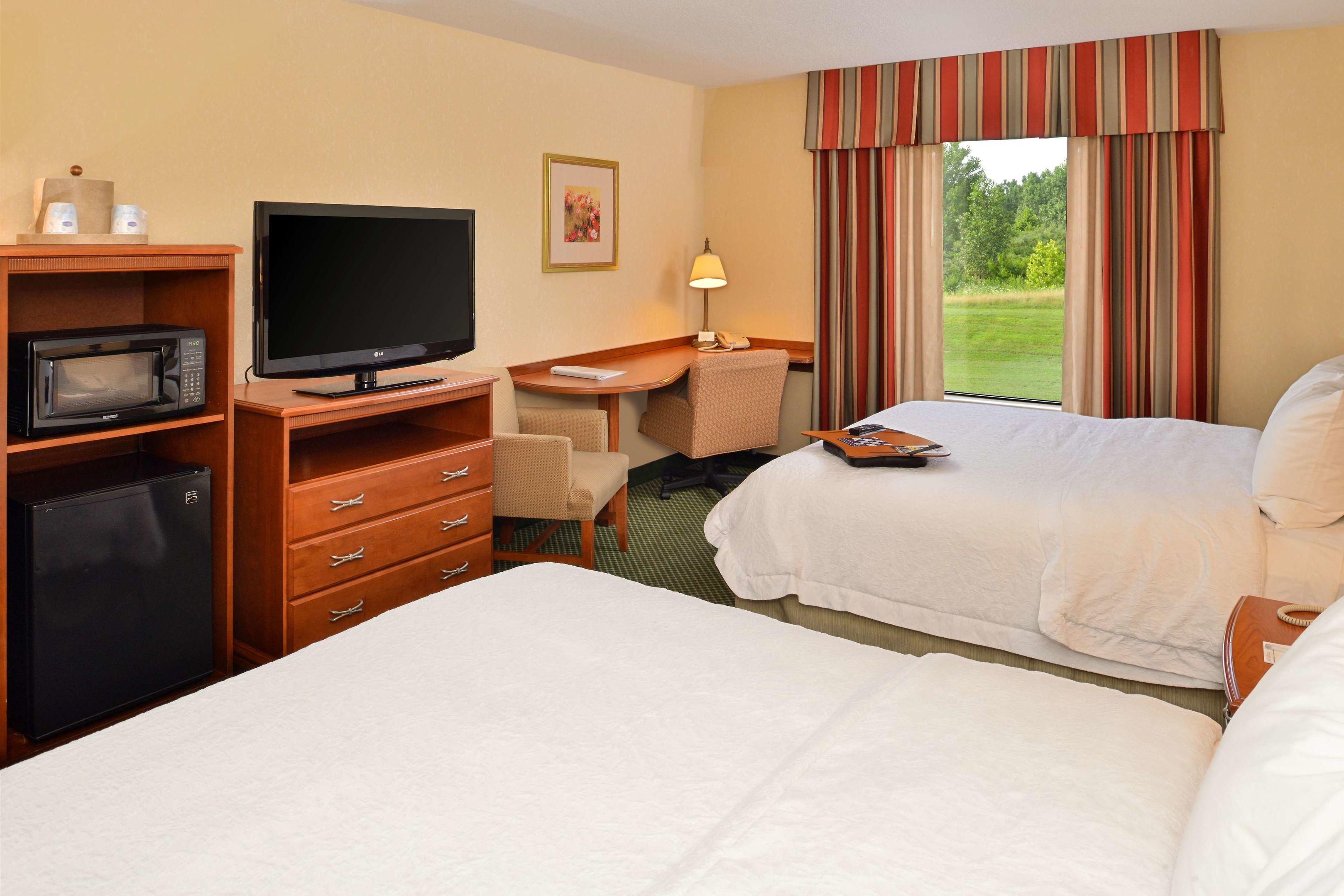 Hampton Inn & Suites St. Louis-Edwardsville — photo 5