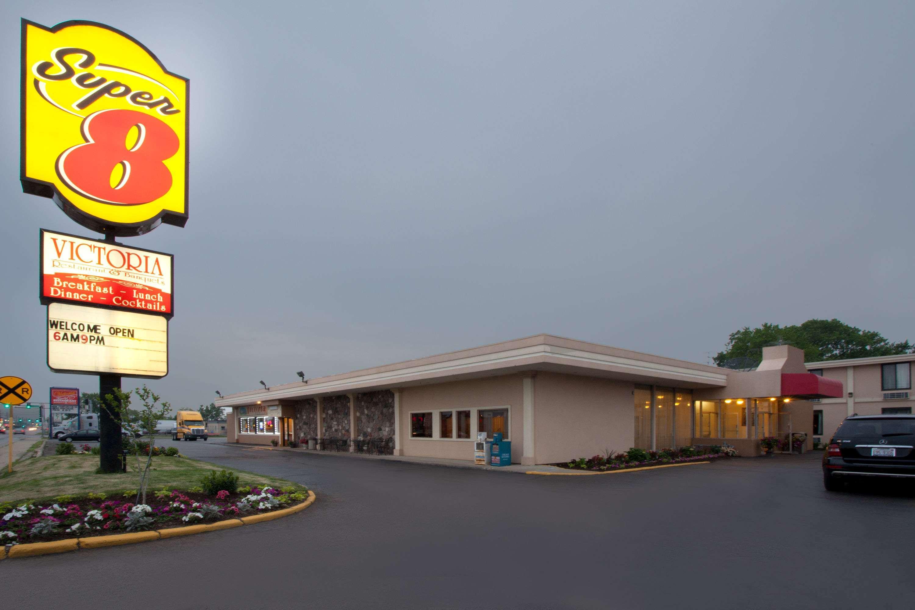 Super 8 by Wyndham Chicago Northlake O'Hare South — photo 4