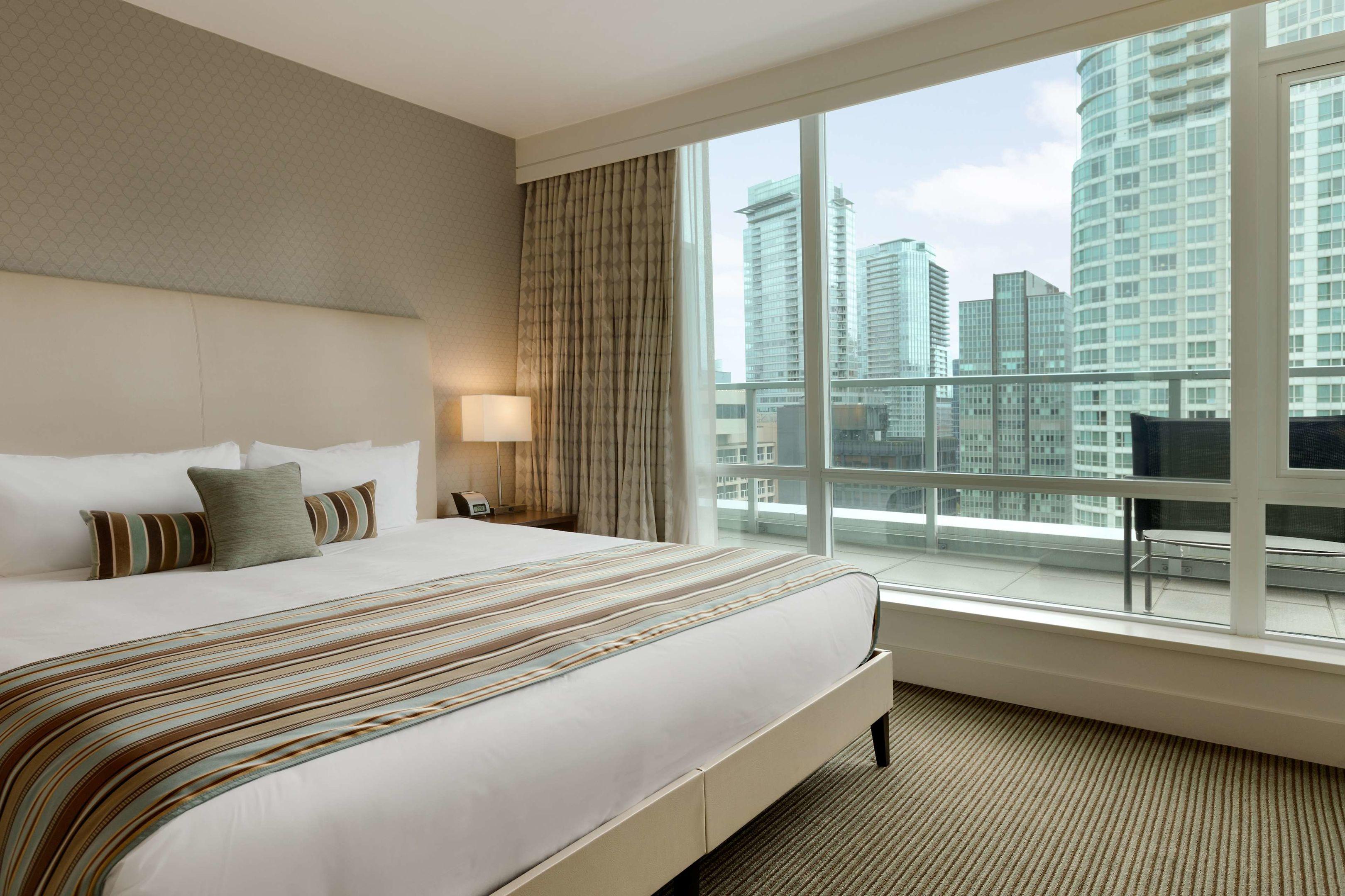 Coast Coal Harbour Vancouver Hotel by APA — photo 5