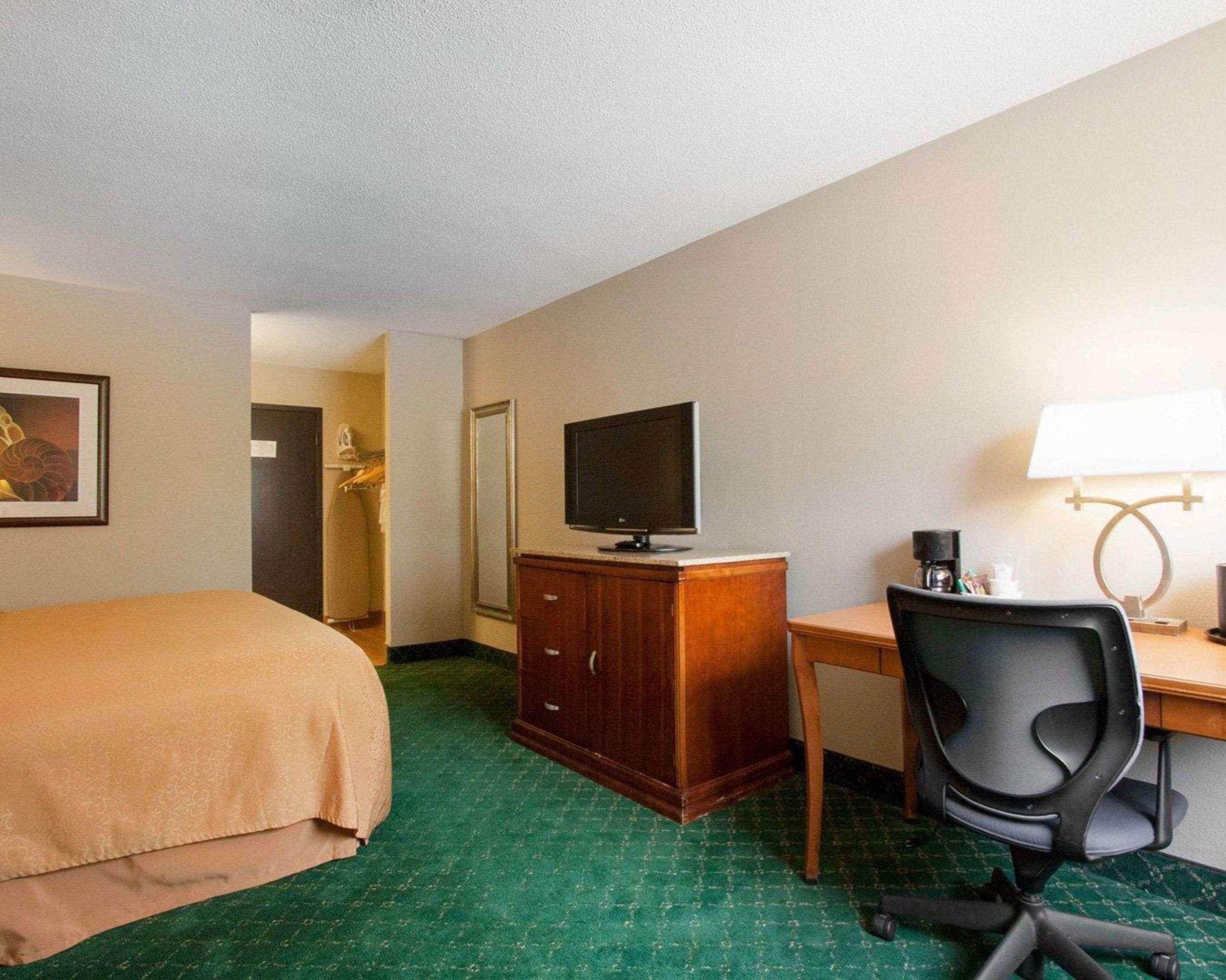 Quality Inn — photo 5