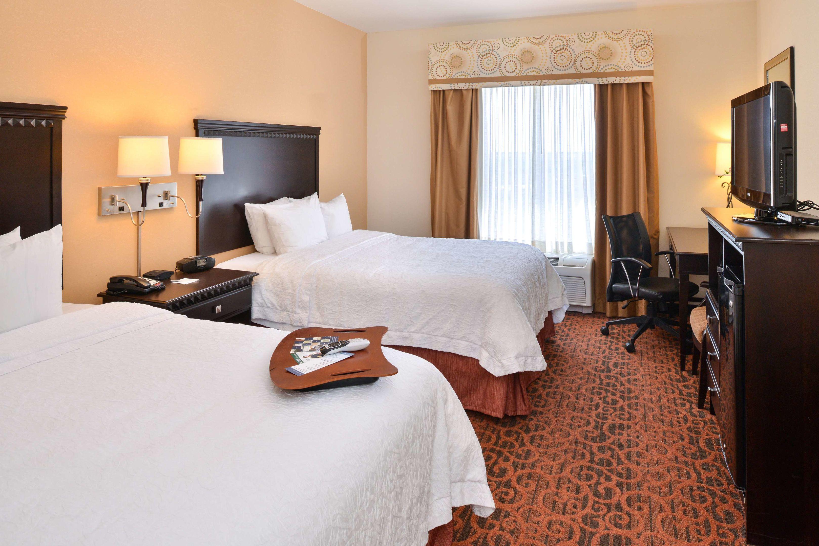 Hampton Inn Pecos — photo 4