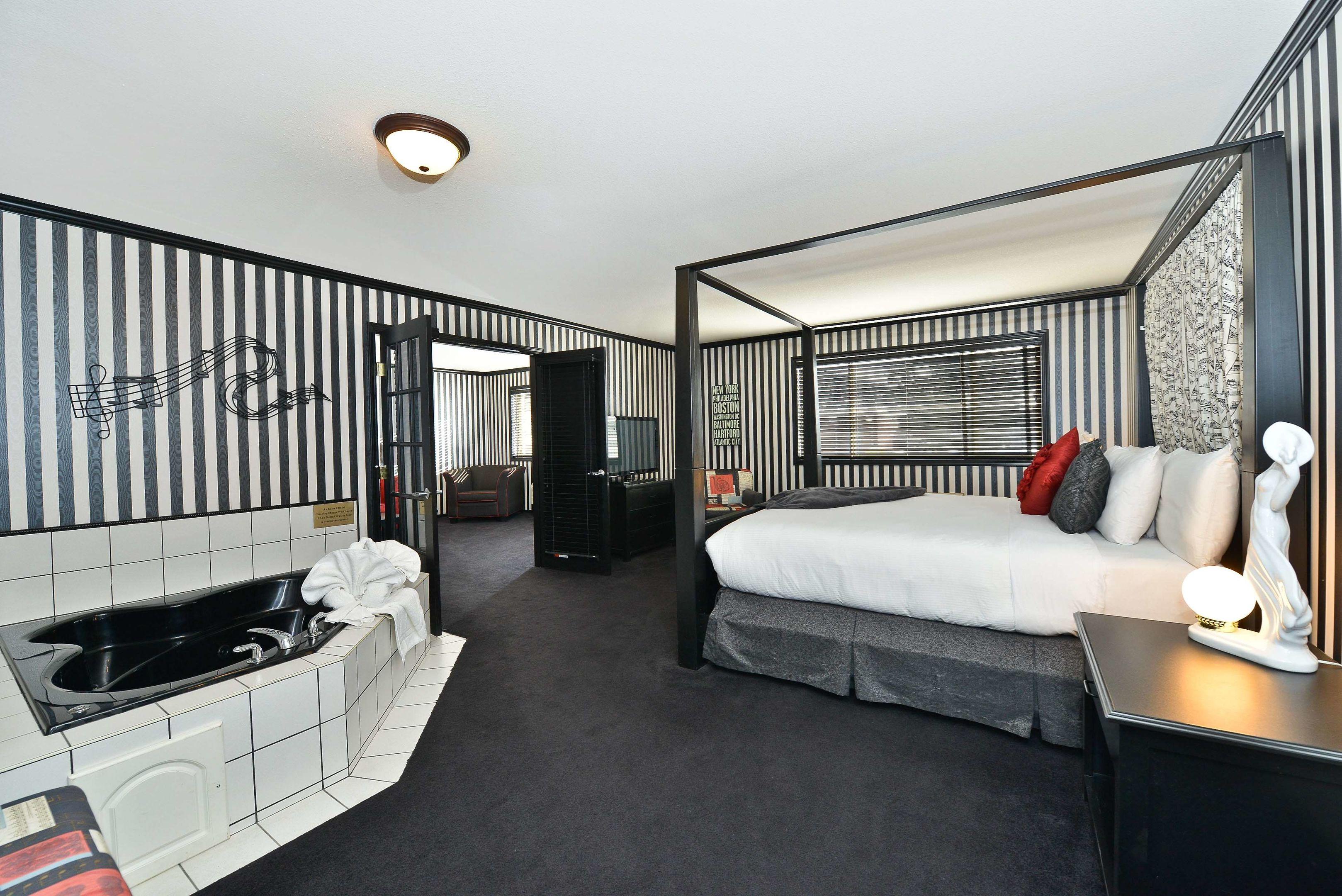Prestige Radium Hot Springs Resort, Premier Collection — photo 5