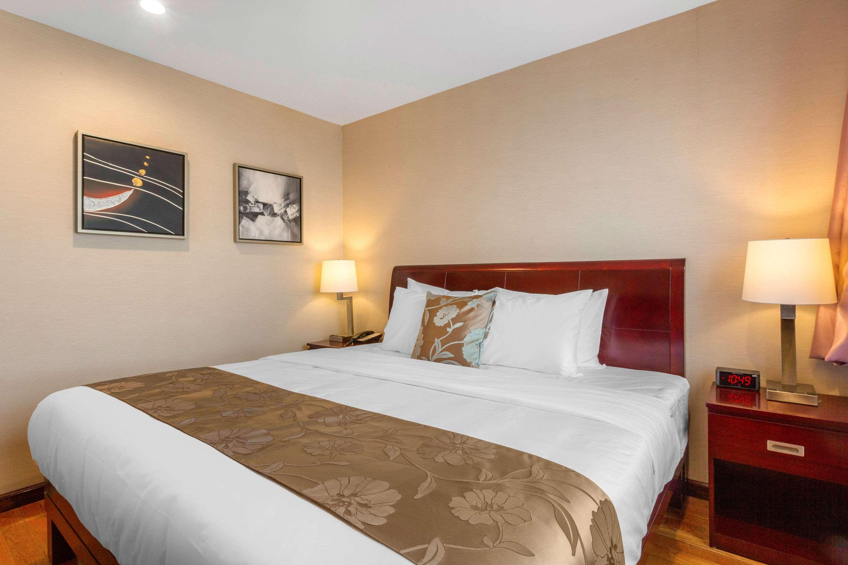 Industry City Hotel An Ascend Hotel Collection Member — photo 4