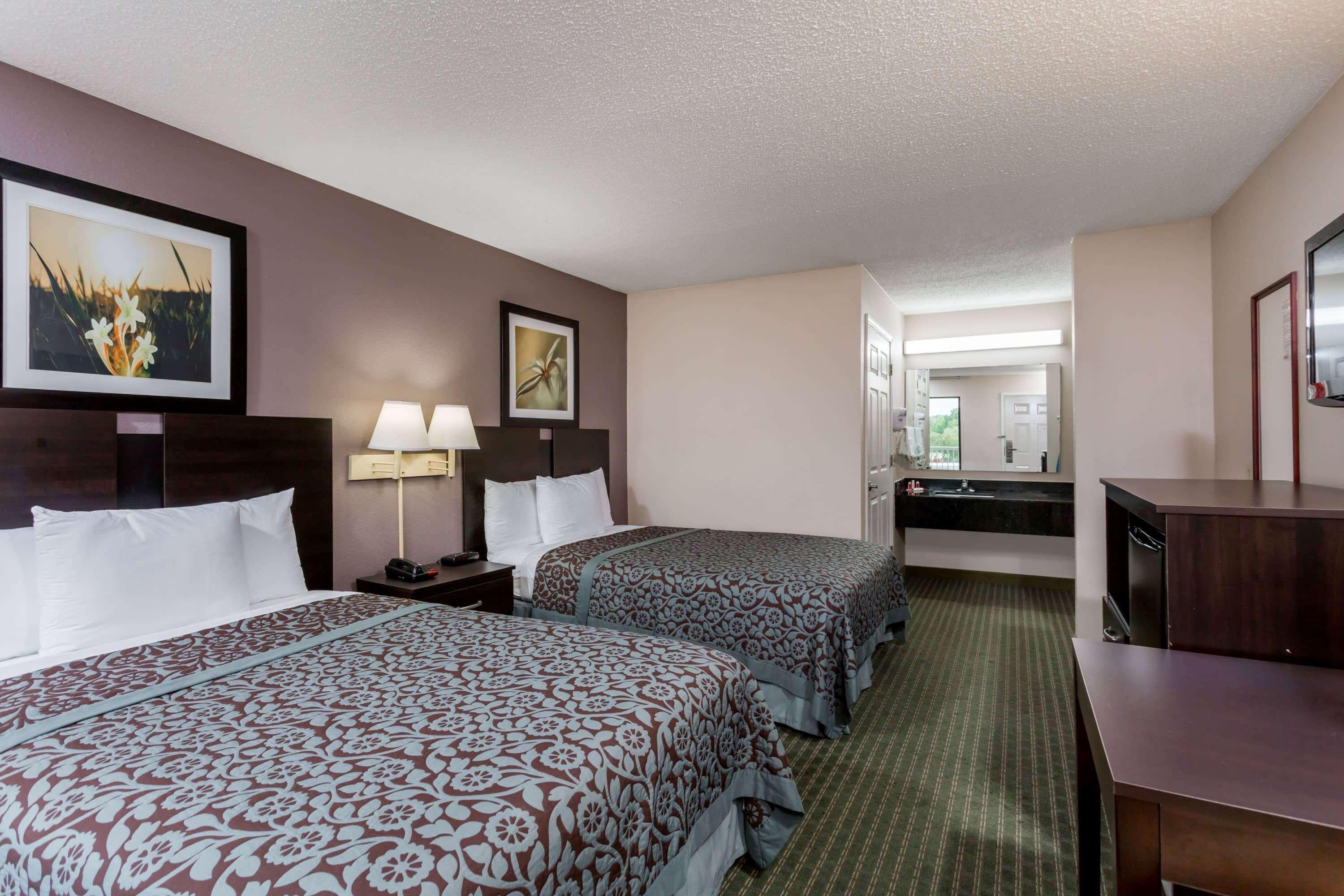 Days Inn Lugoff — photo 5