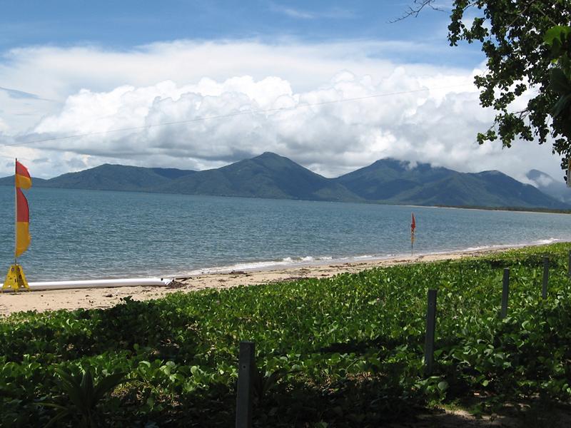Australis Cairns Beach Resort — photo 4