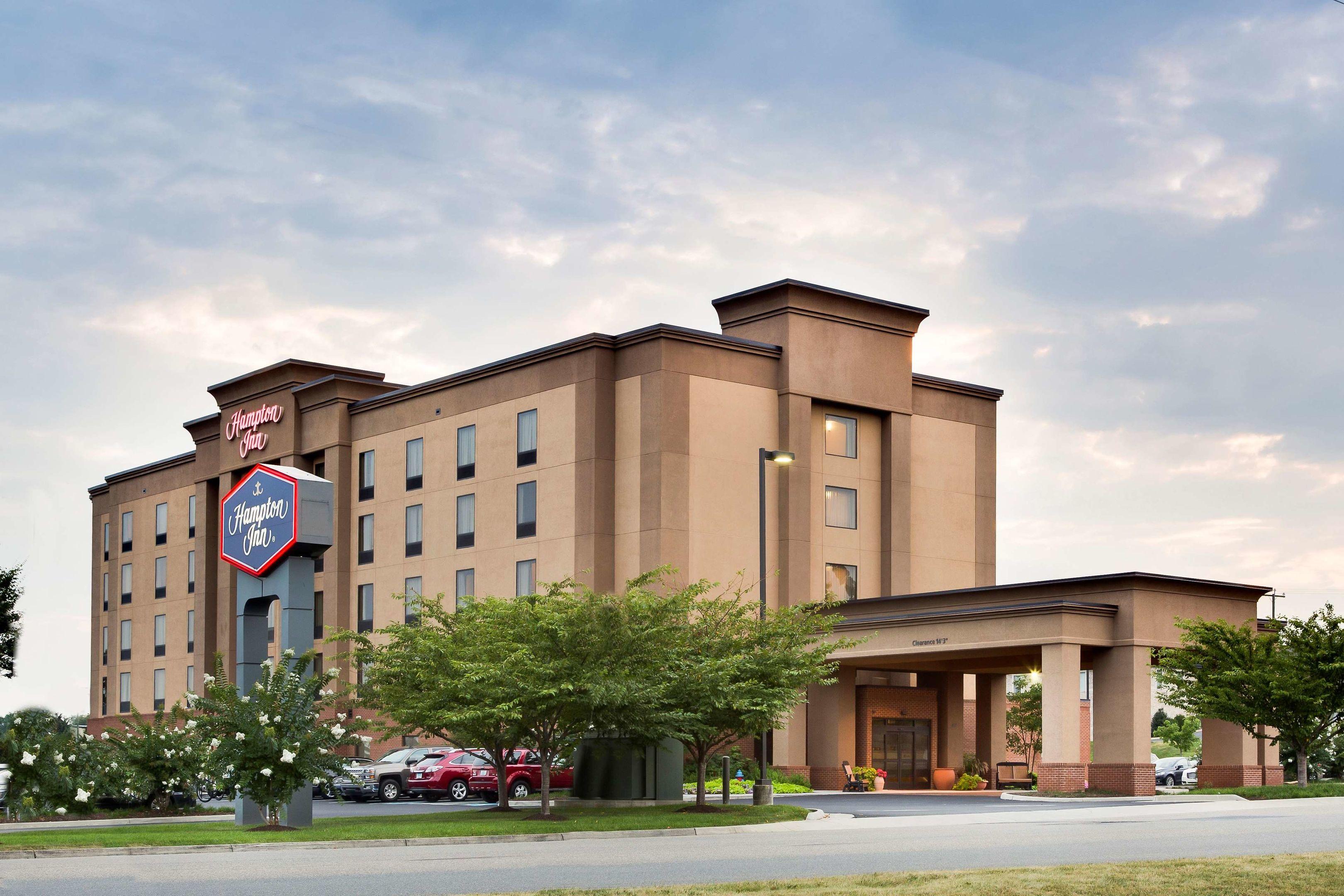 Hampton Inn Harrisonburg - South — photo 4