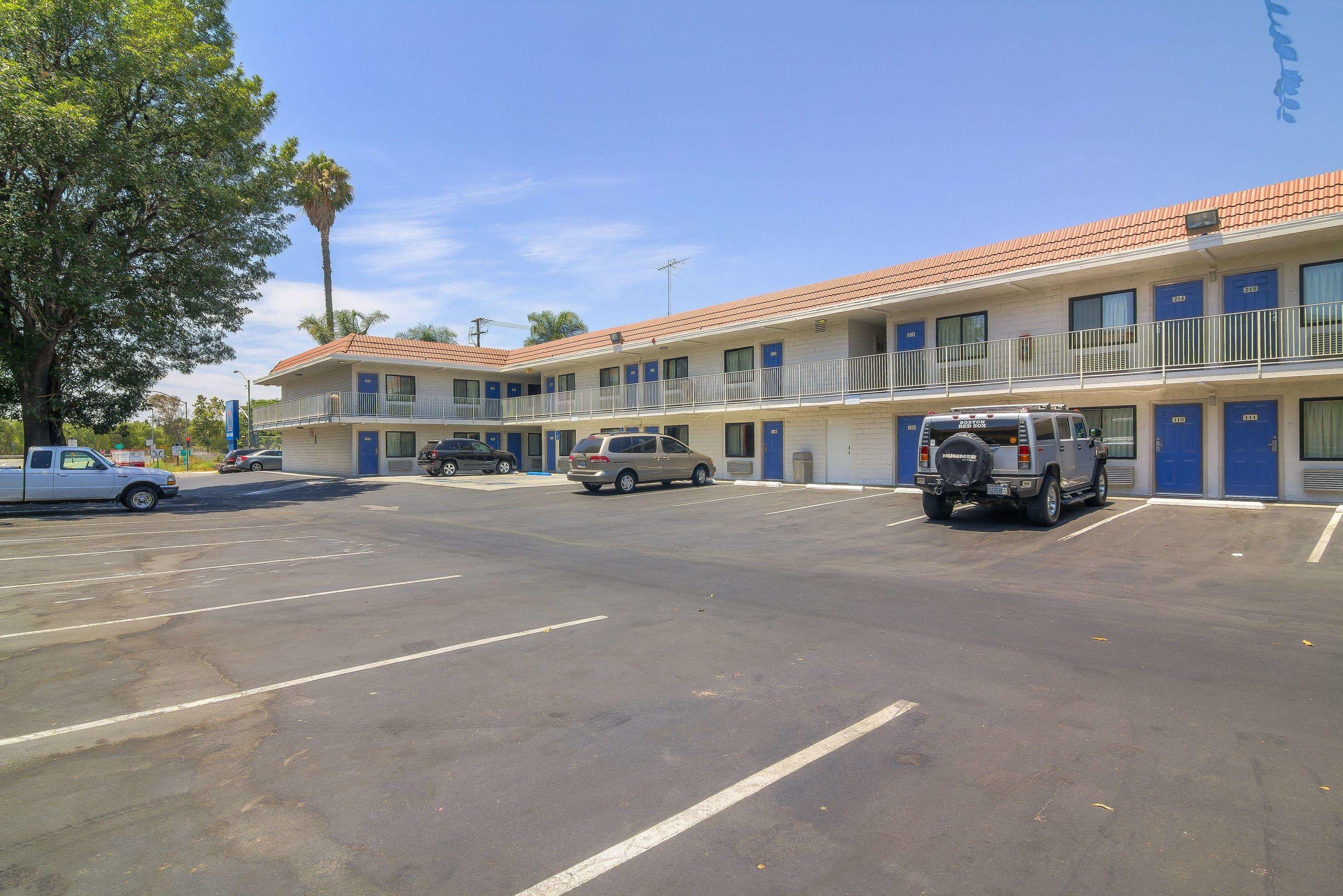 Motel 6 Simi Valley — photo 3