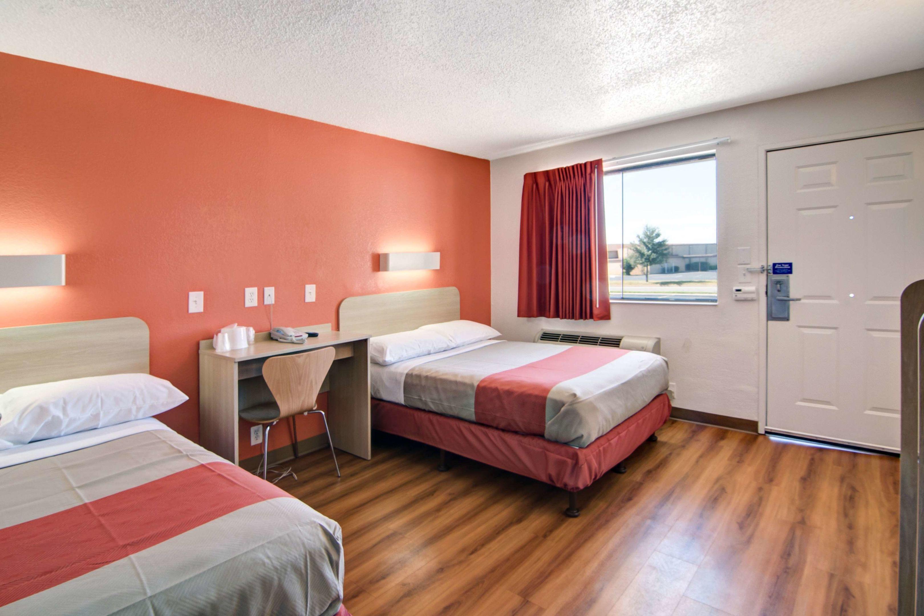 Motel 6 Dallas Euless — photo 5