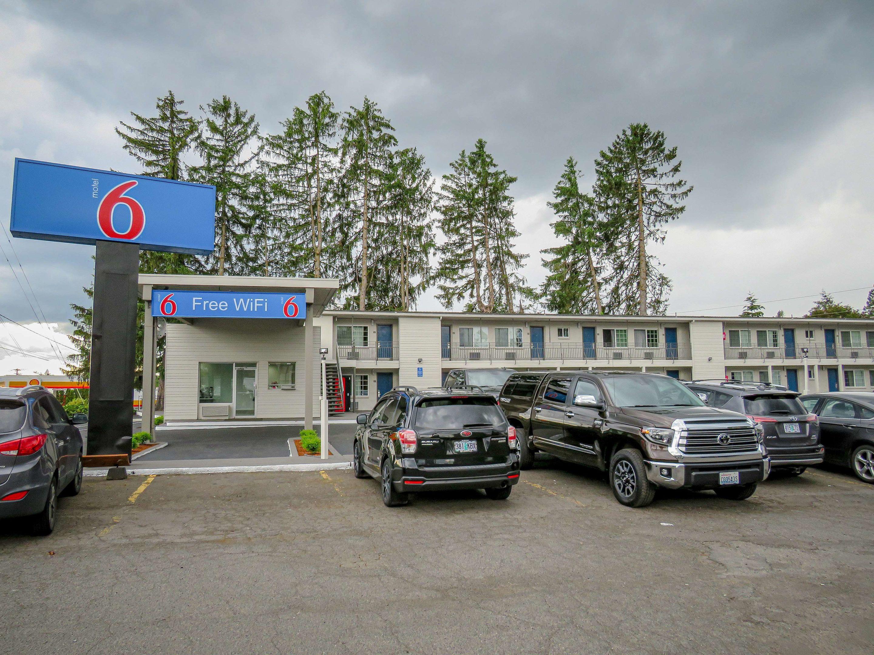 Motel 6 Tigard, OR - Portland Southwest