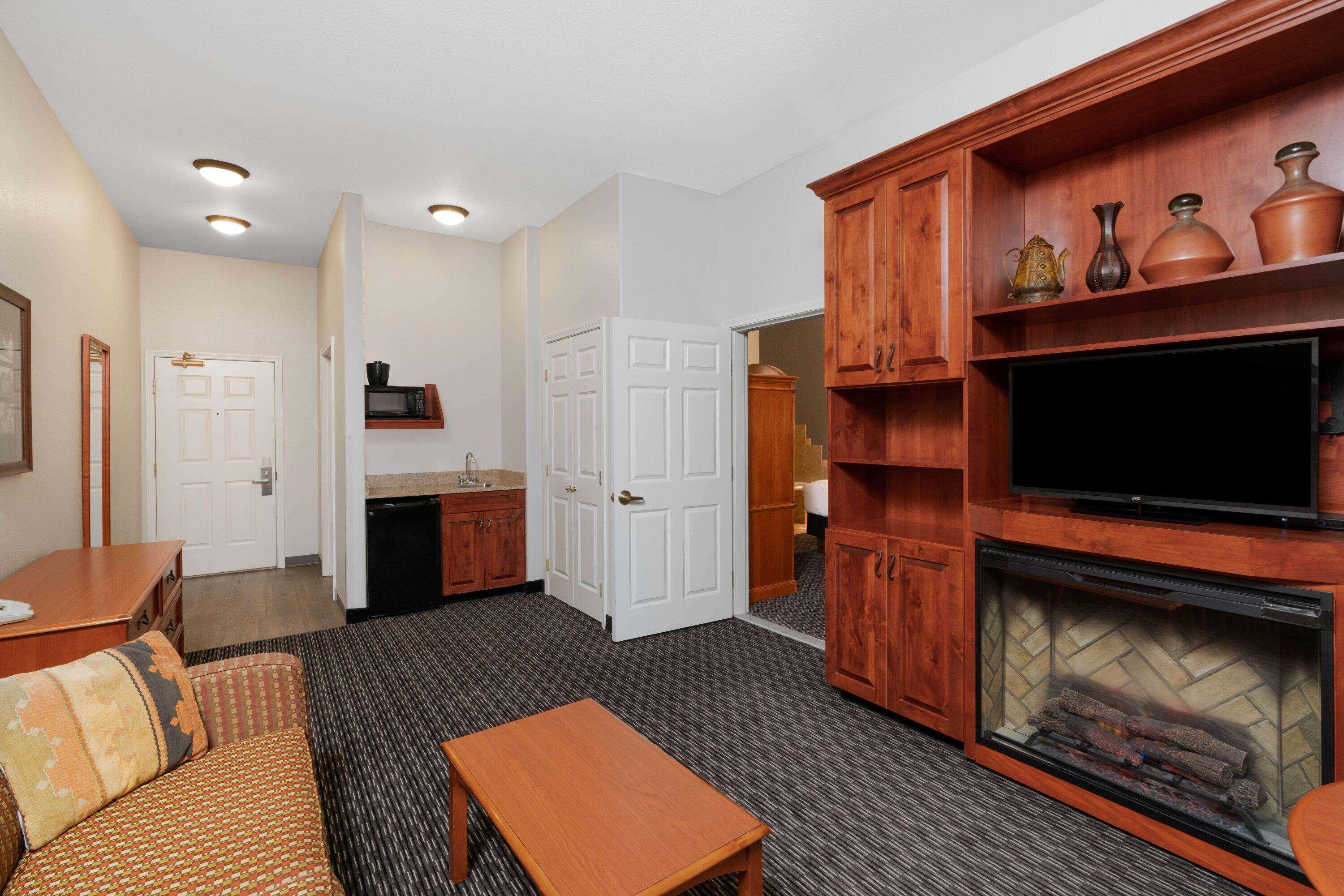 La Quinta Inn & Suites Rifle — photo 5