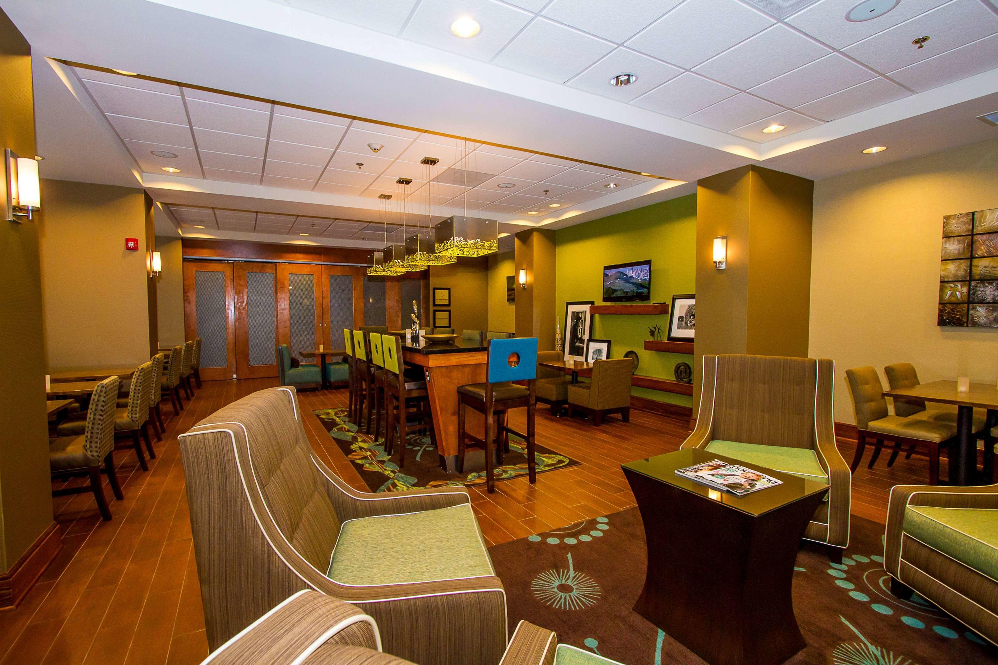 Hampton Inn Fayetteville — photo 4