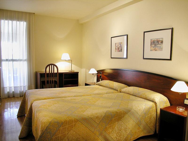 Apartamentos Mendebaldea Suites — photo 3