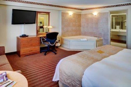 Lakeview Inn & Suites Brandon — photo 5