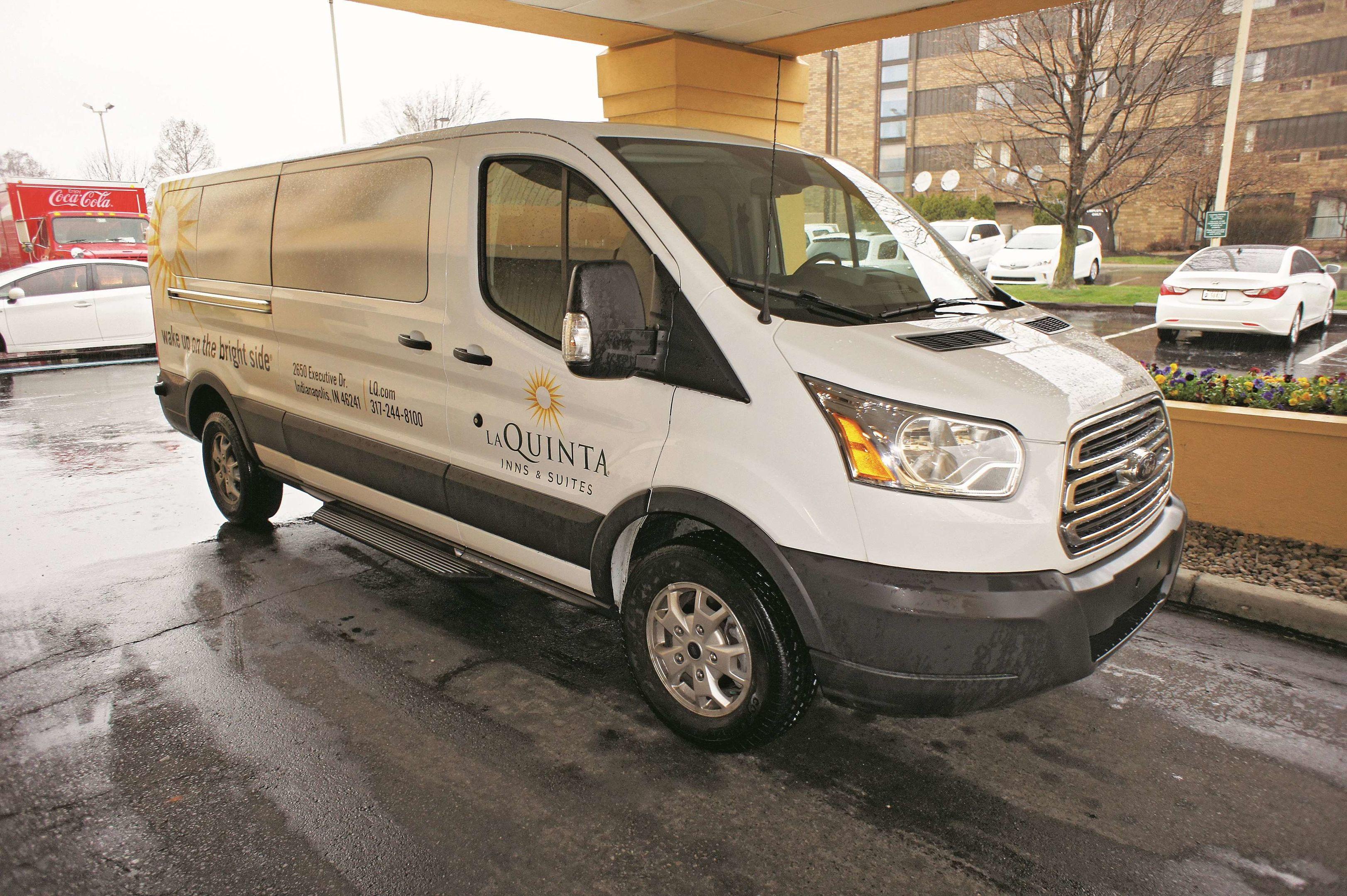 La Quinta Inn by Wyndham Indianapolis Airport Executive Drive — photo 5