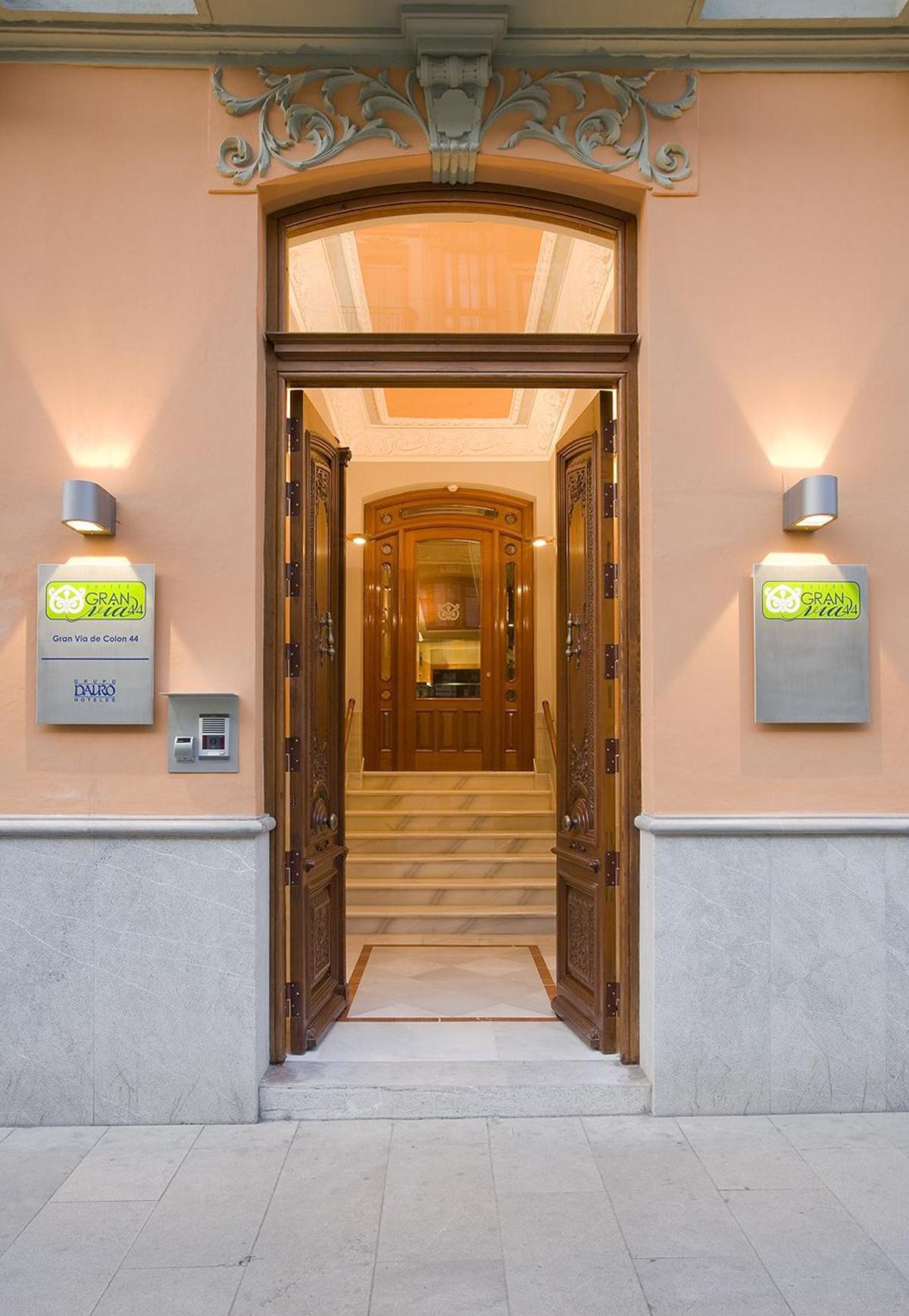 Suites Gran Via 44 — photo 5