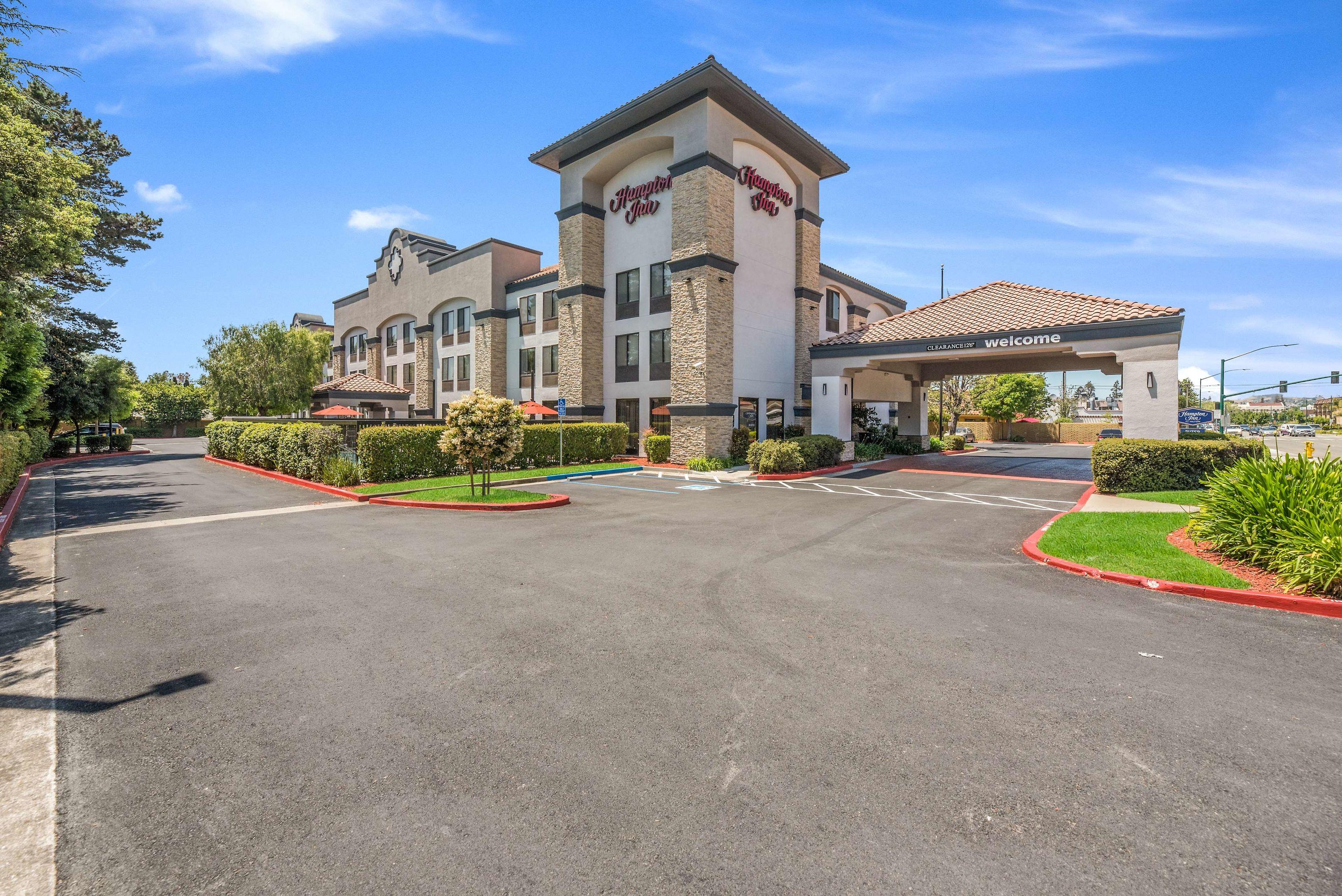 Hampton Inn Oakland-Hayward — photo 3