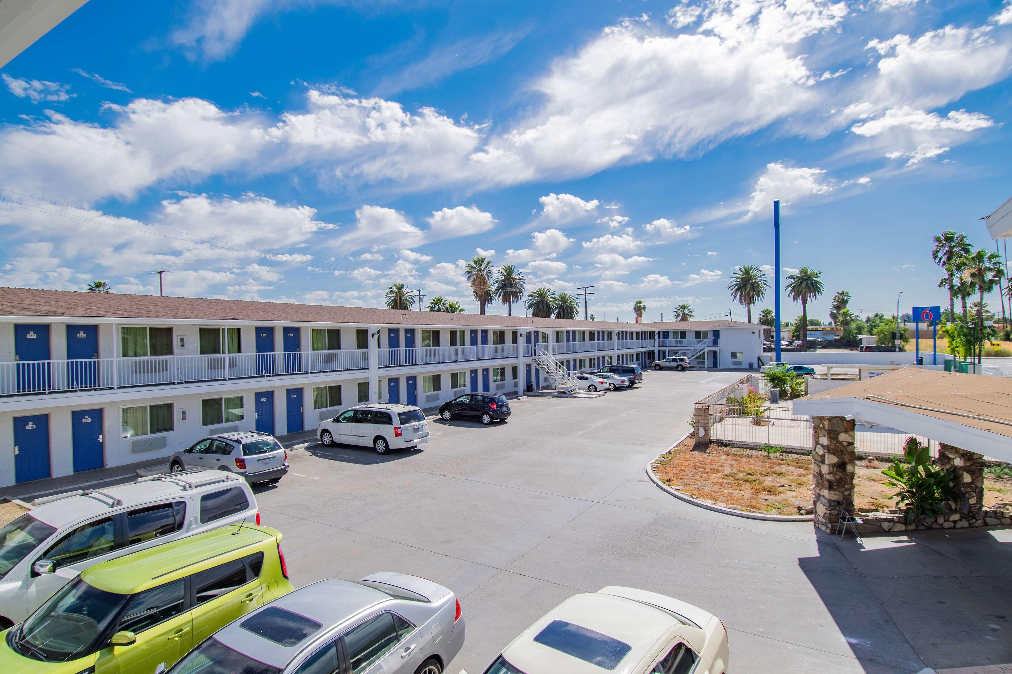 Motel 6 San Bernardino CA Downtown — photo 4