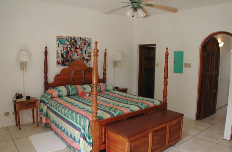 Negril Treehouse Resort — photo 3