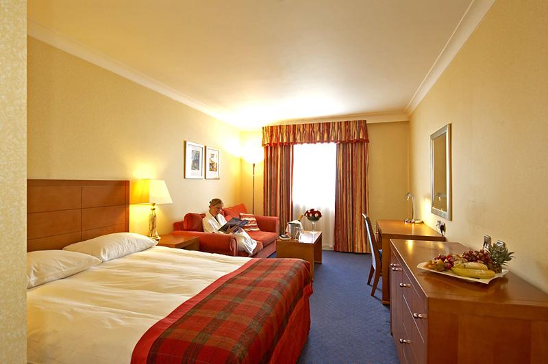 DoubleTree by Hilton Hotel Bristol North — photo 5