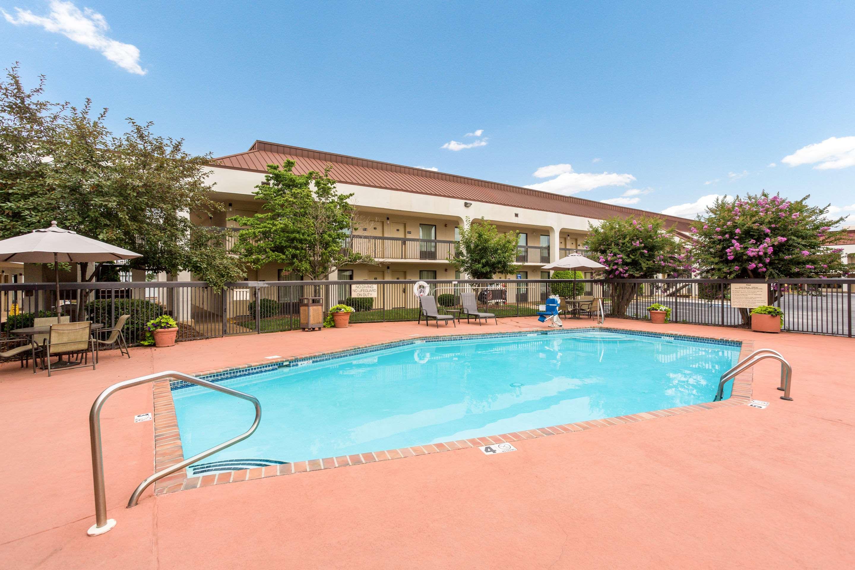 Quality Inn — photo 4