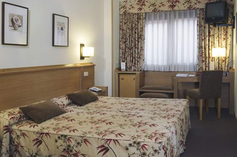 Holiday Inn Madrid - Piramides — photo 5
