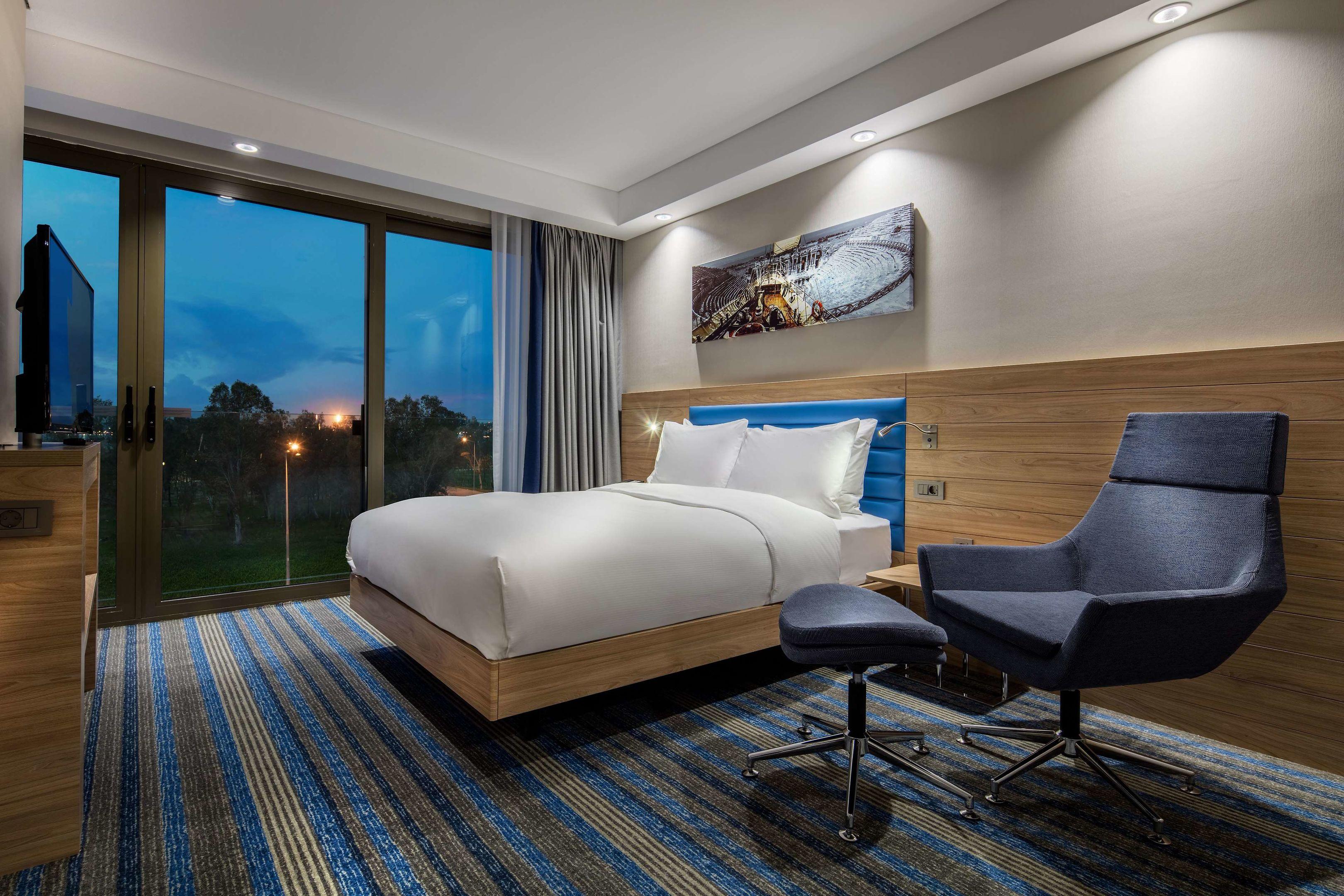 Hampton by Hilton Izmir Aliaga — photo 4