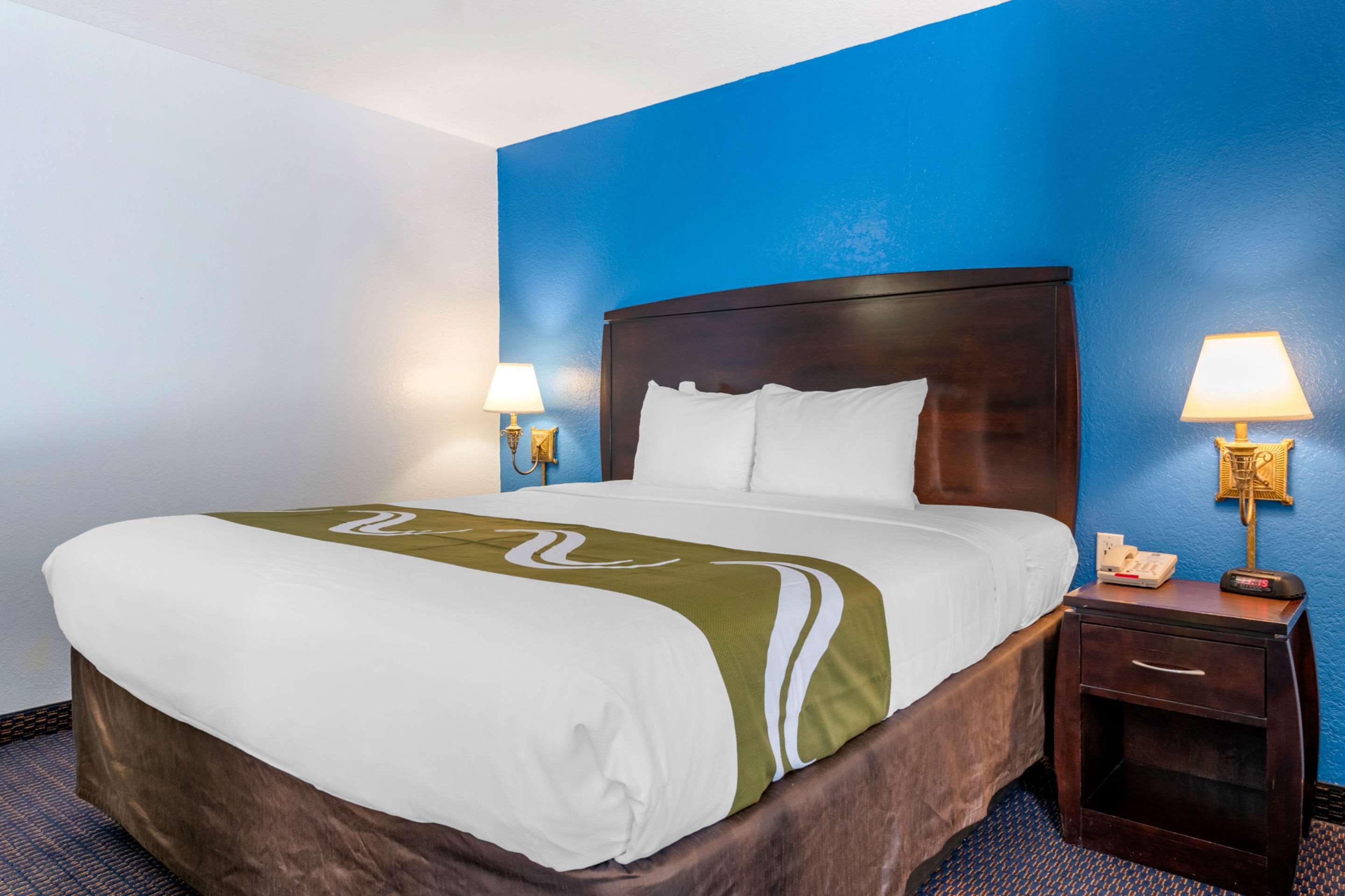Quality Inn Sarasota North — photo 4