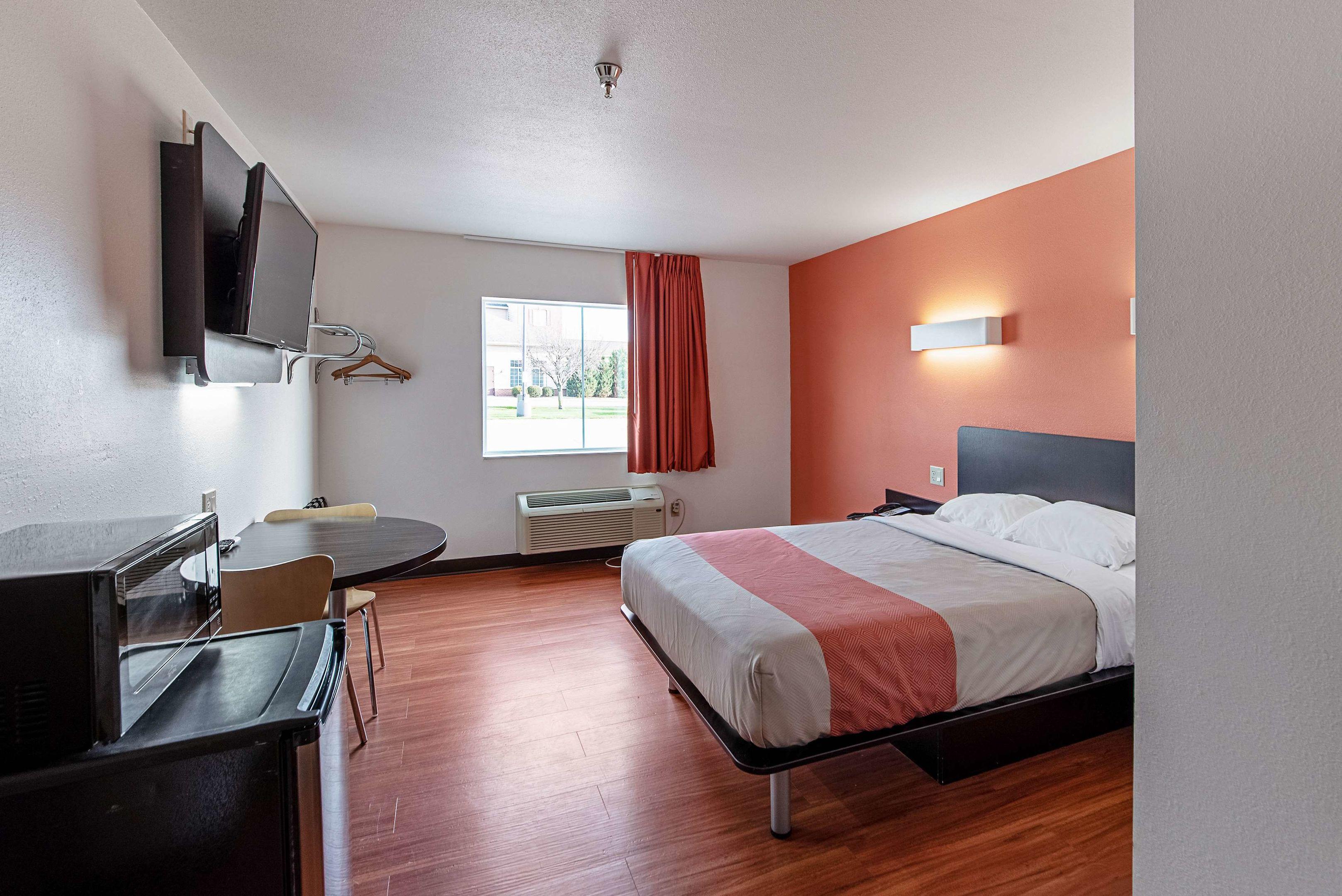 Motel 6 Lebanon In — photo 4