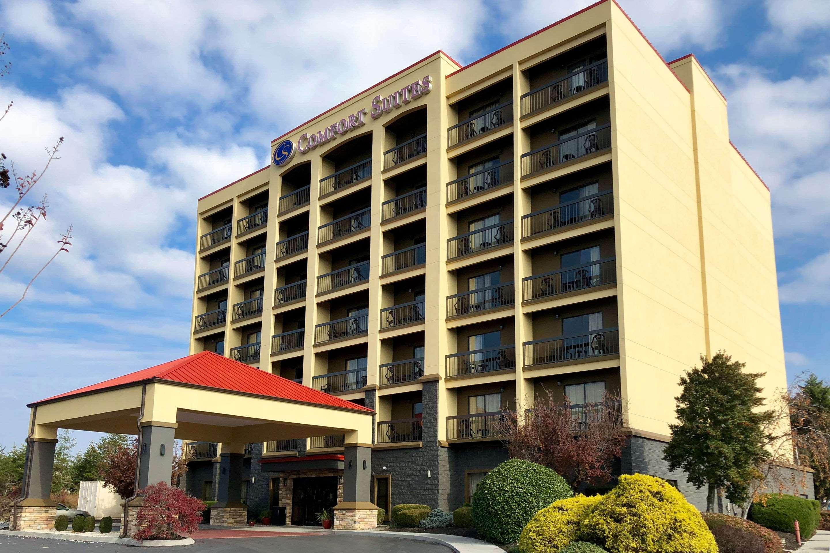 Comfort Suites Pigeon Forge — photo 3