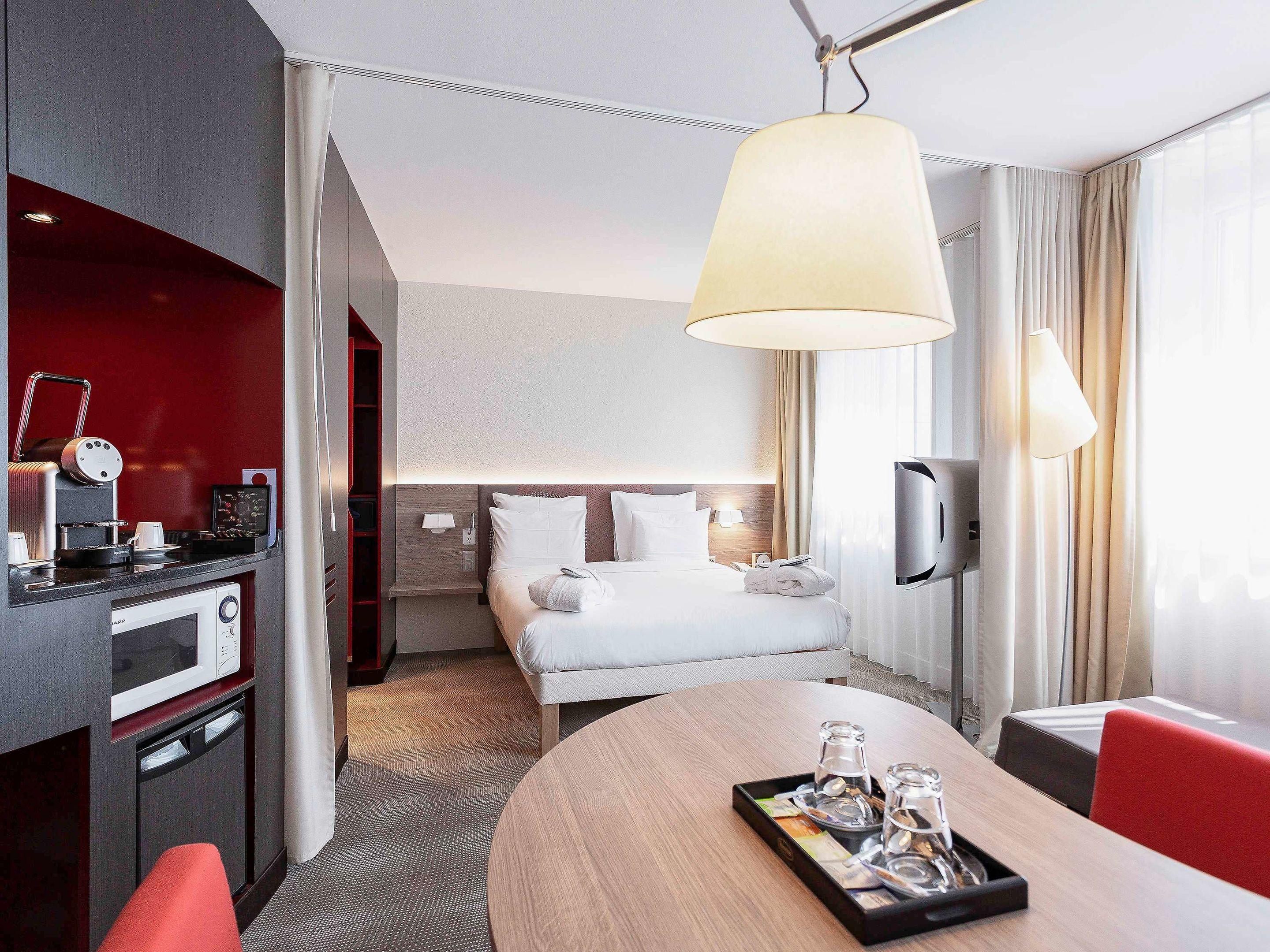 Novotel Suites Geneve Aeroport — photo 4