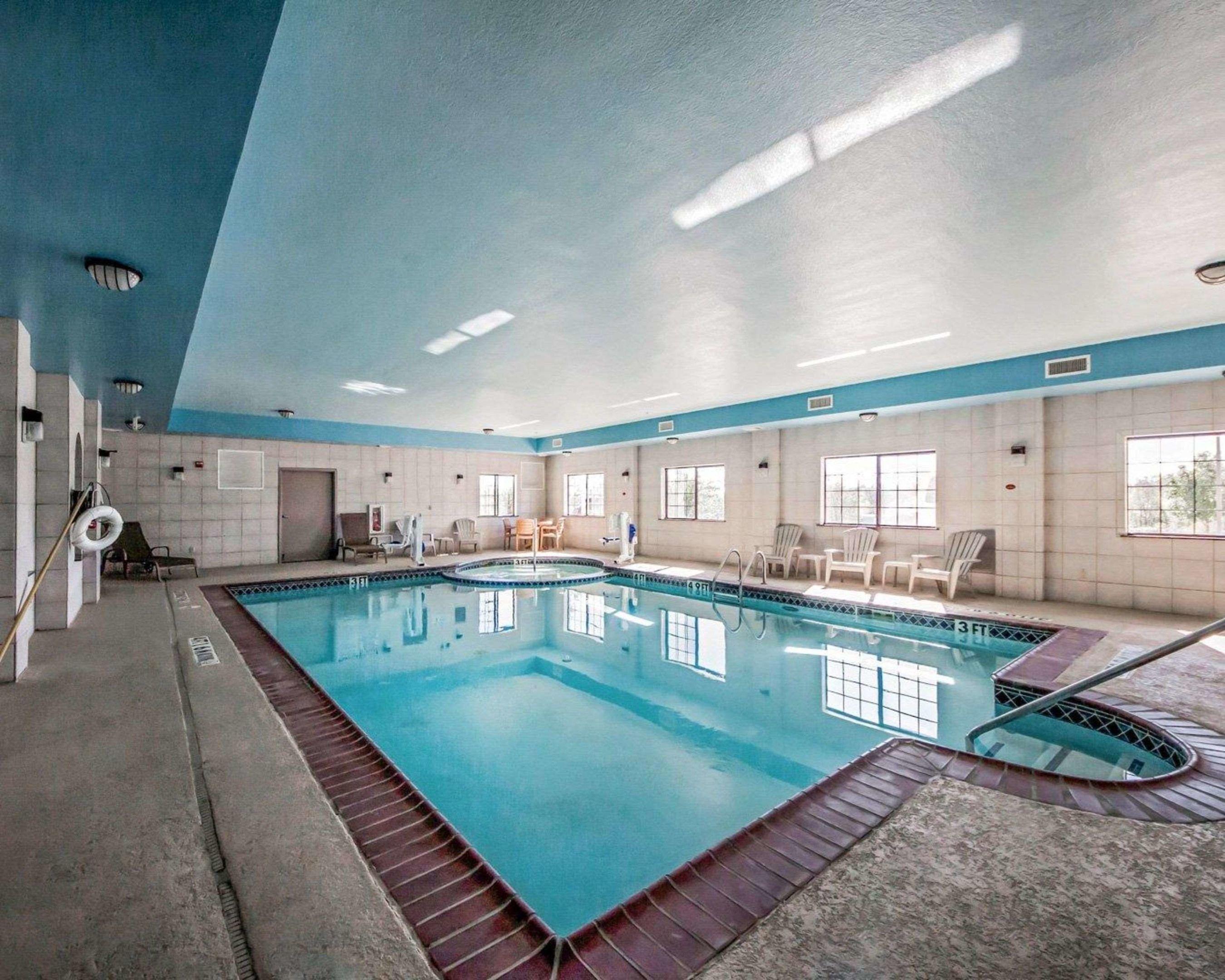 Sleep Inn & Suites — photo 4