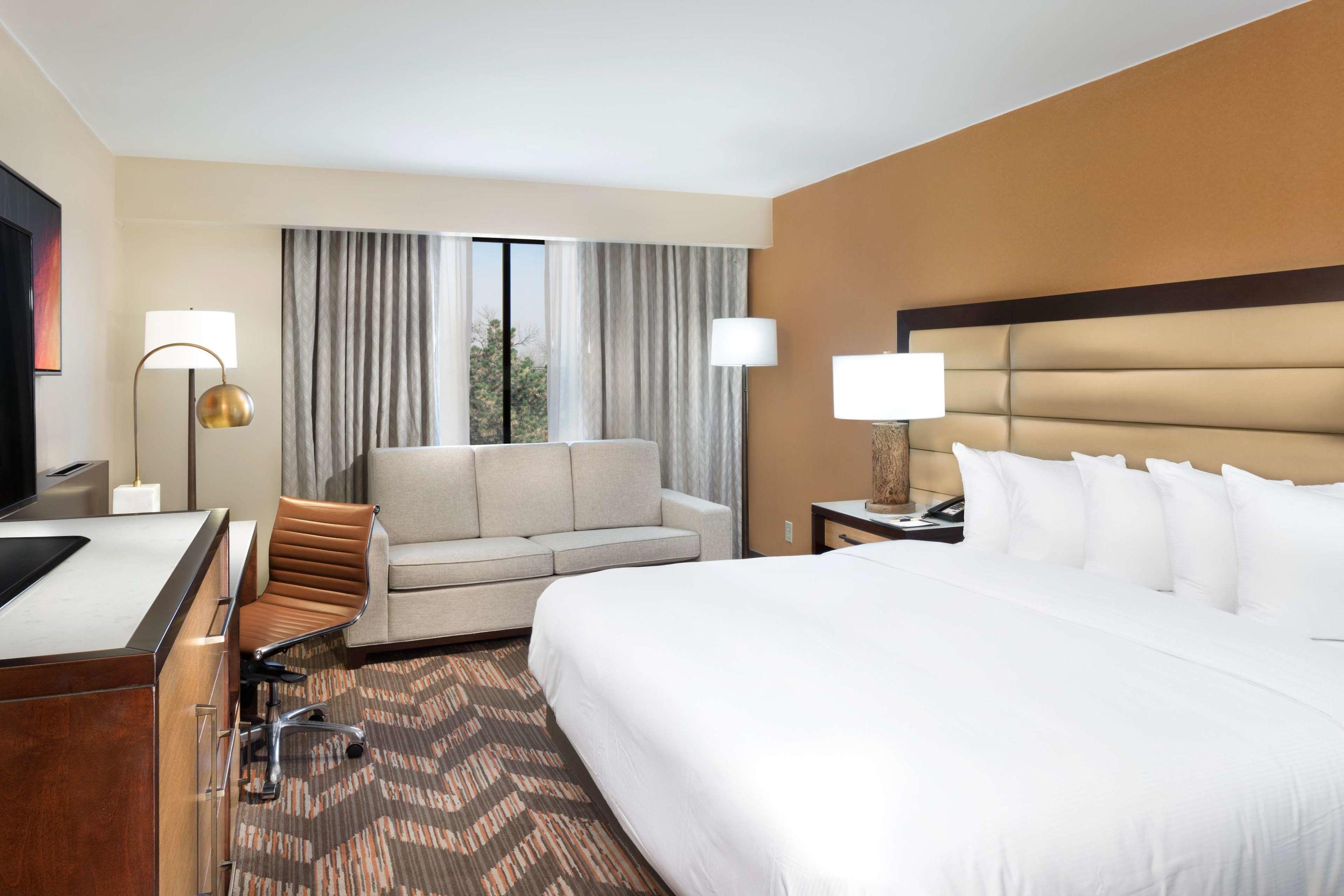 DoubleTree by Hilton Hotel Lawrence — photo 5