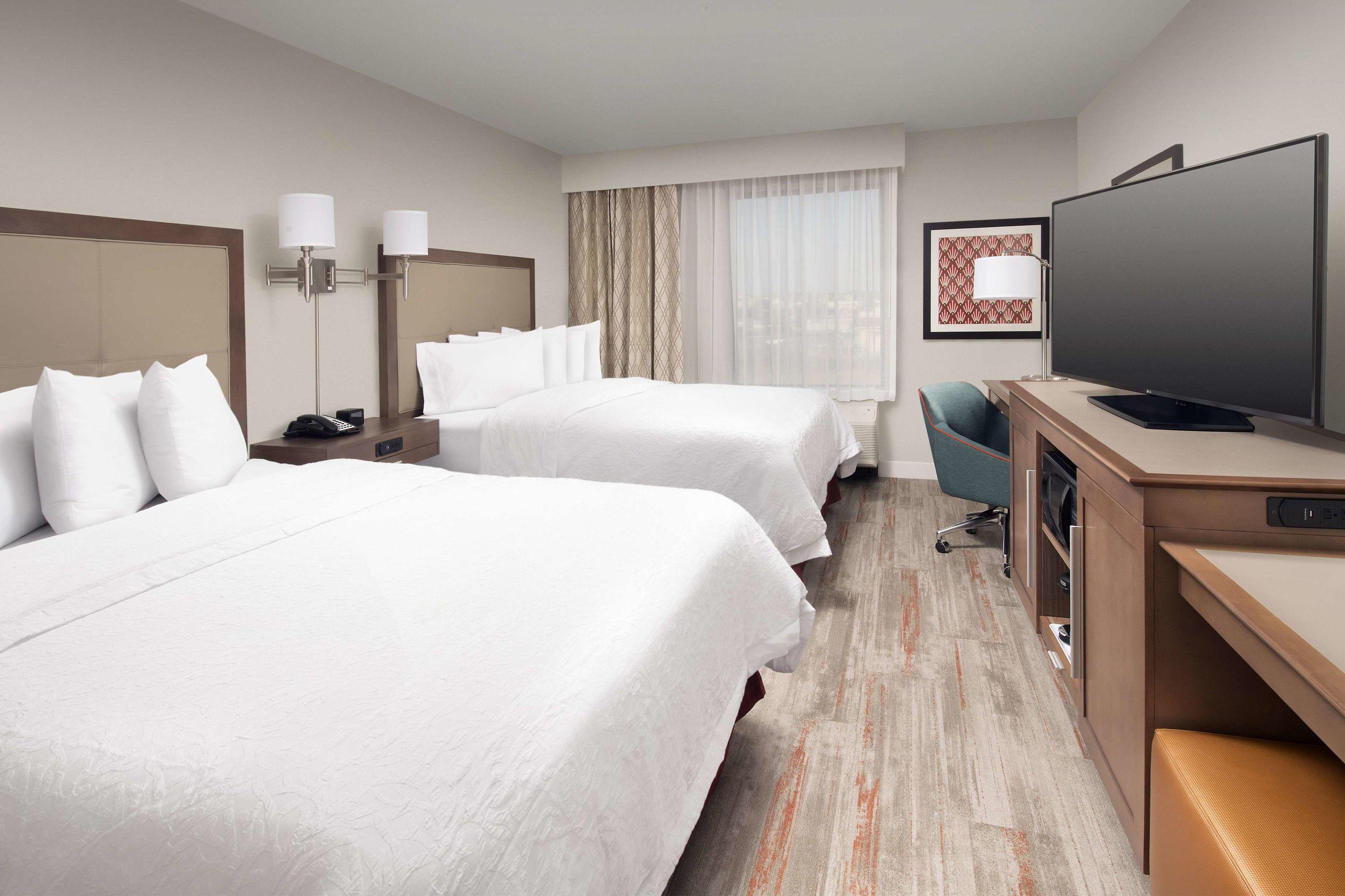 Hampton Inn & Suites San Antonio Lackland Afb Seaworld — photo 4