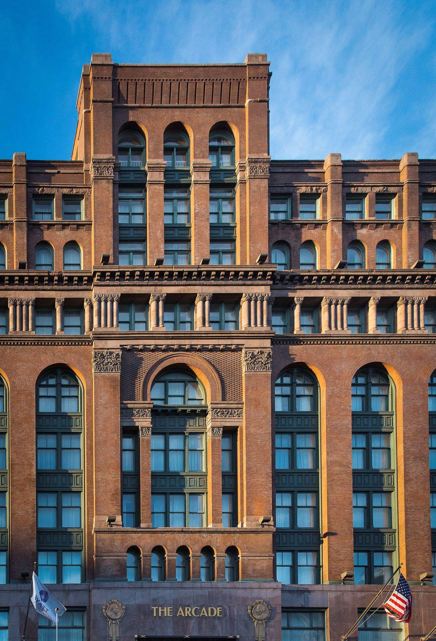 Hyatt Regency Cleveland at the Arcade — photo 4