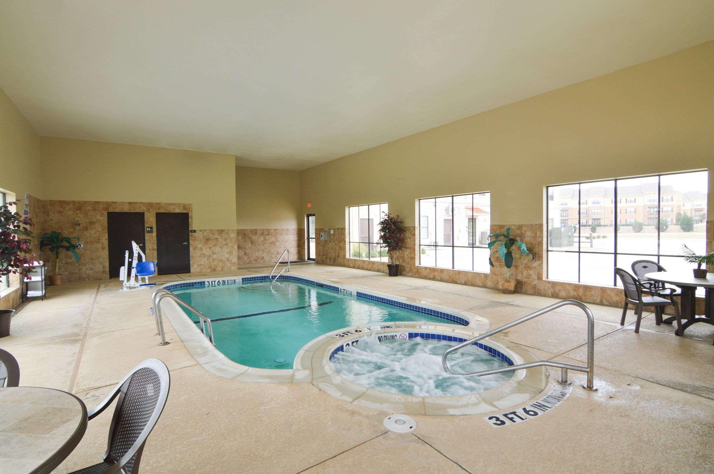 Comfort Inn — photo 5