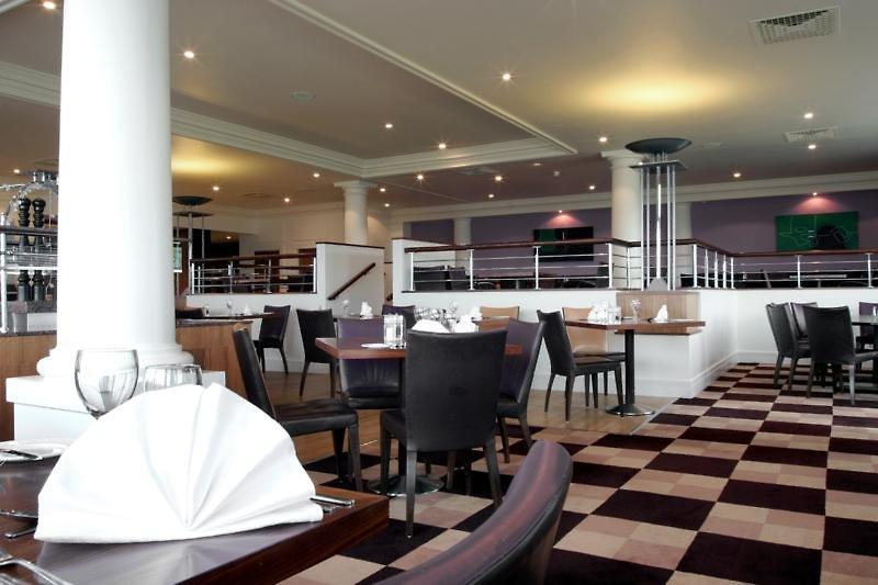 Holiday Inn Leeds - Brighouse — photo 4